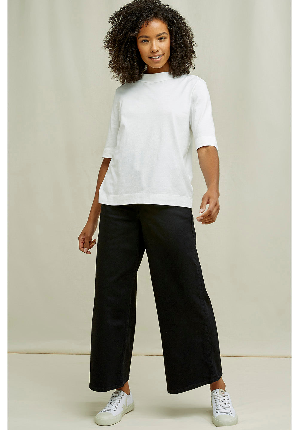 T-shirt ample blanc col cheminée en coton bio - Claire