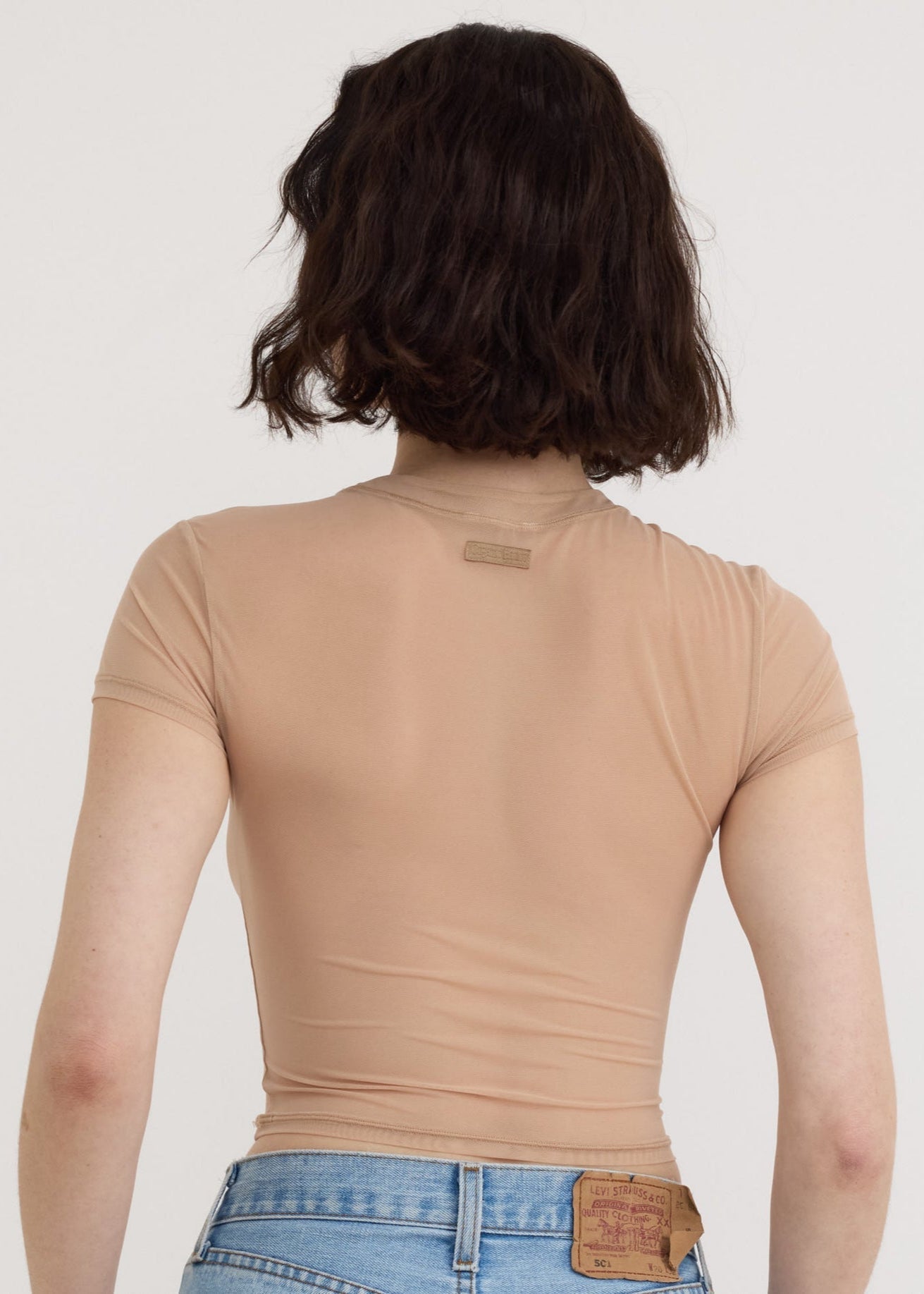 T-shirt transparent en mesh recyclé | marron "Mesh tee - hazelnut"