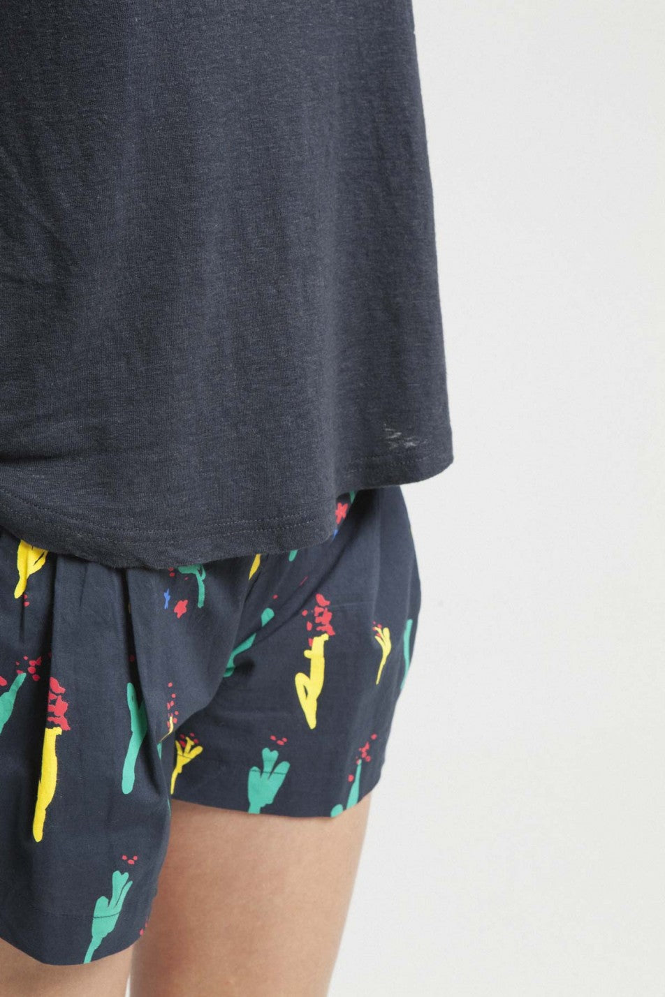 Short à fleurs graphiques en coton bio
