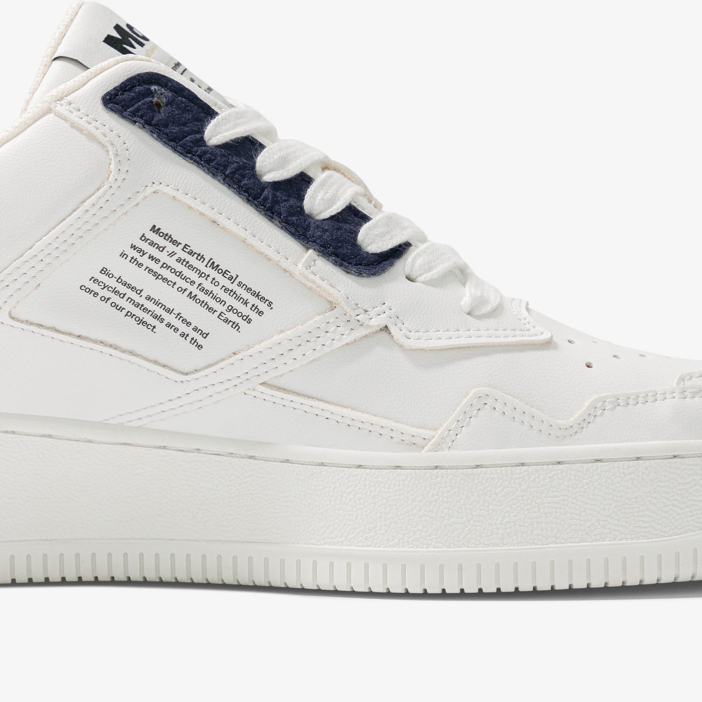 Baskets vegan en matière végétale | bleu "gen 1 mushroom white & navy"