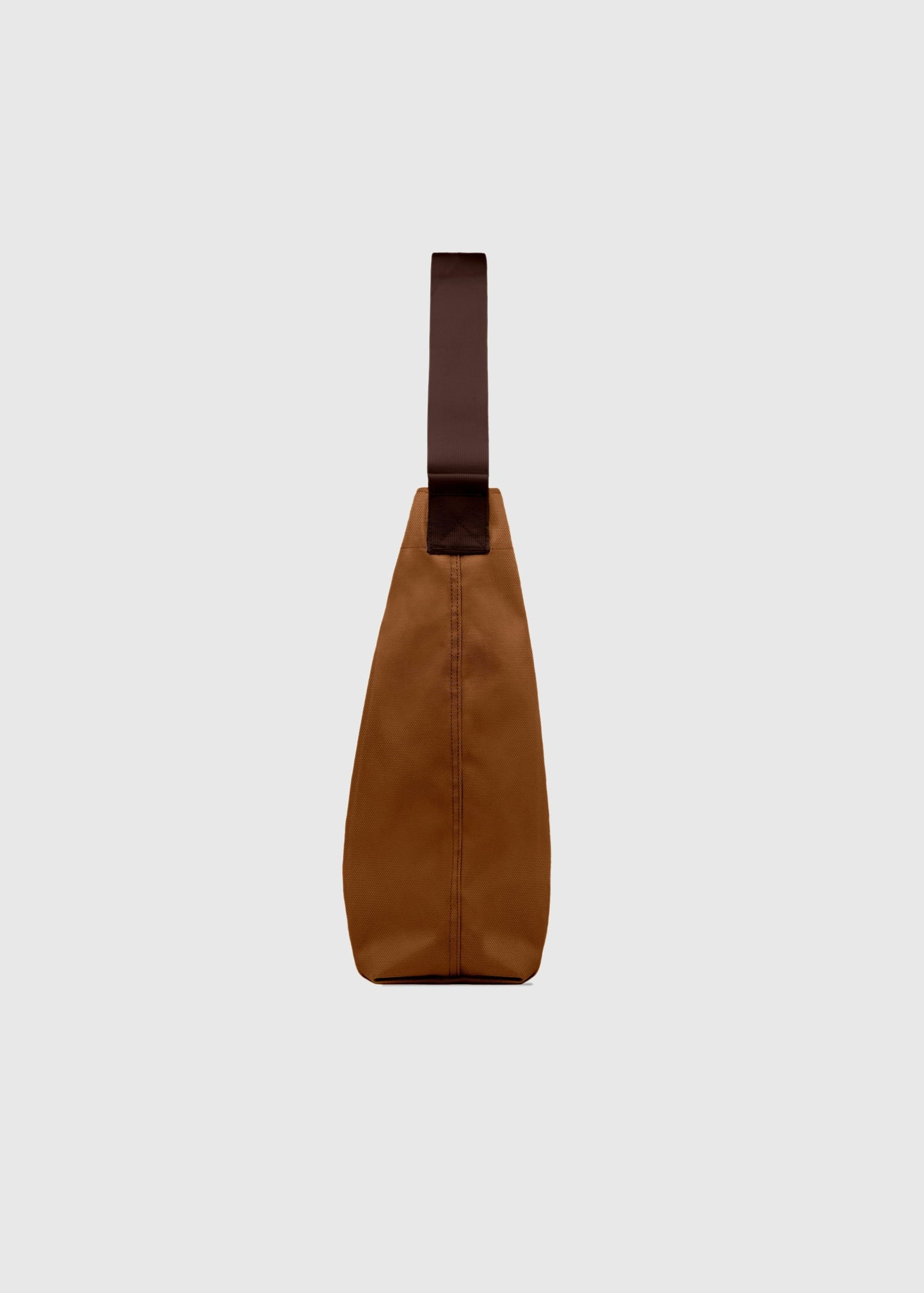 Sac tote/bandoulière 19L en matière recyclée | marron "ground shopper bag - sepia brown"