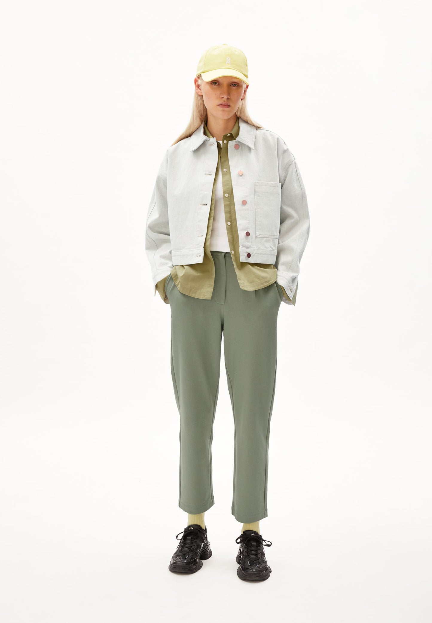 Pantalon droit en tencel et coton bio | vert "linaa lou grey green"