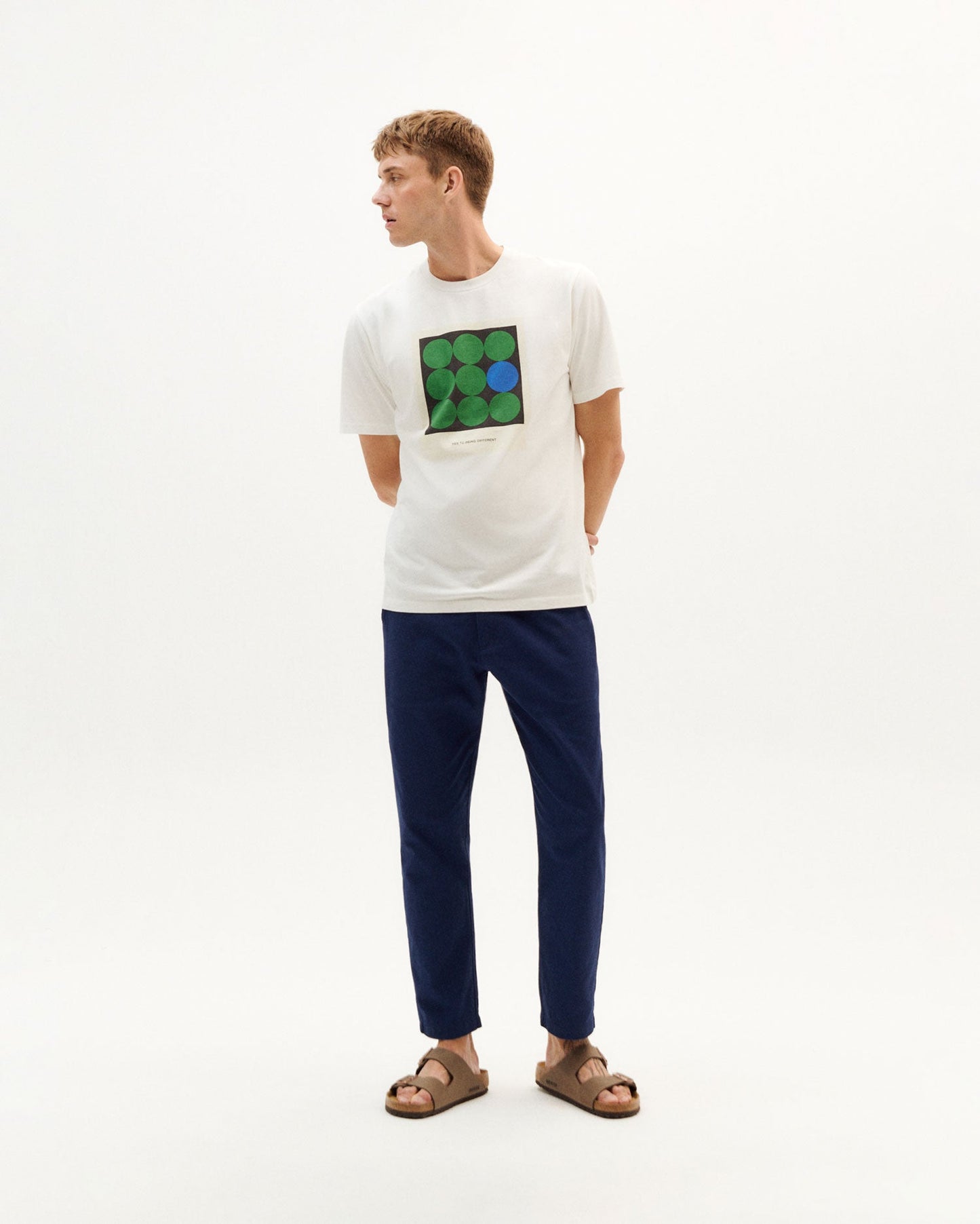 T-shirt blanc imprimé vert en coton bio - yes to being different t-shirt snow white