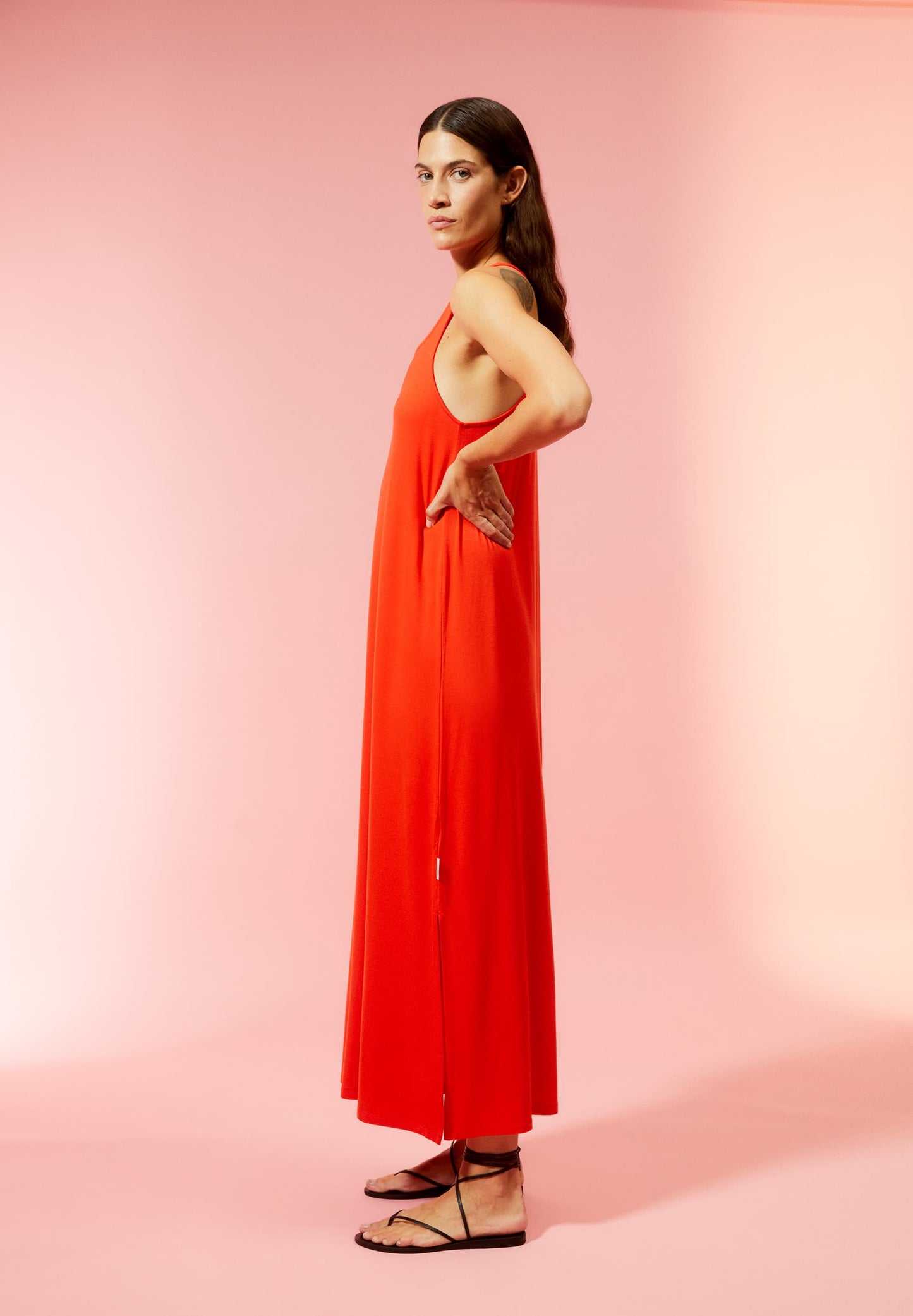 Robe longue en ecovero | rouge "nisaa litaa poppy red"