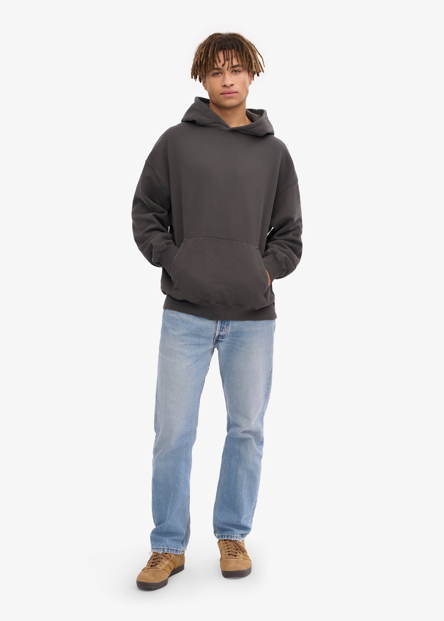 Sweat à capuche oversize en coton bio | noir délavé "lava grey"