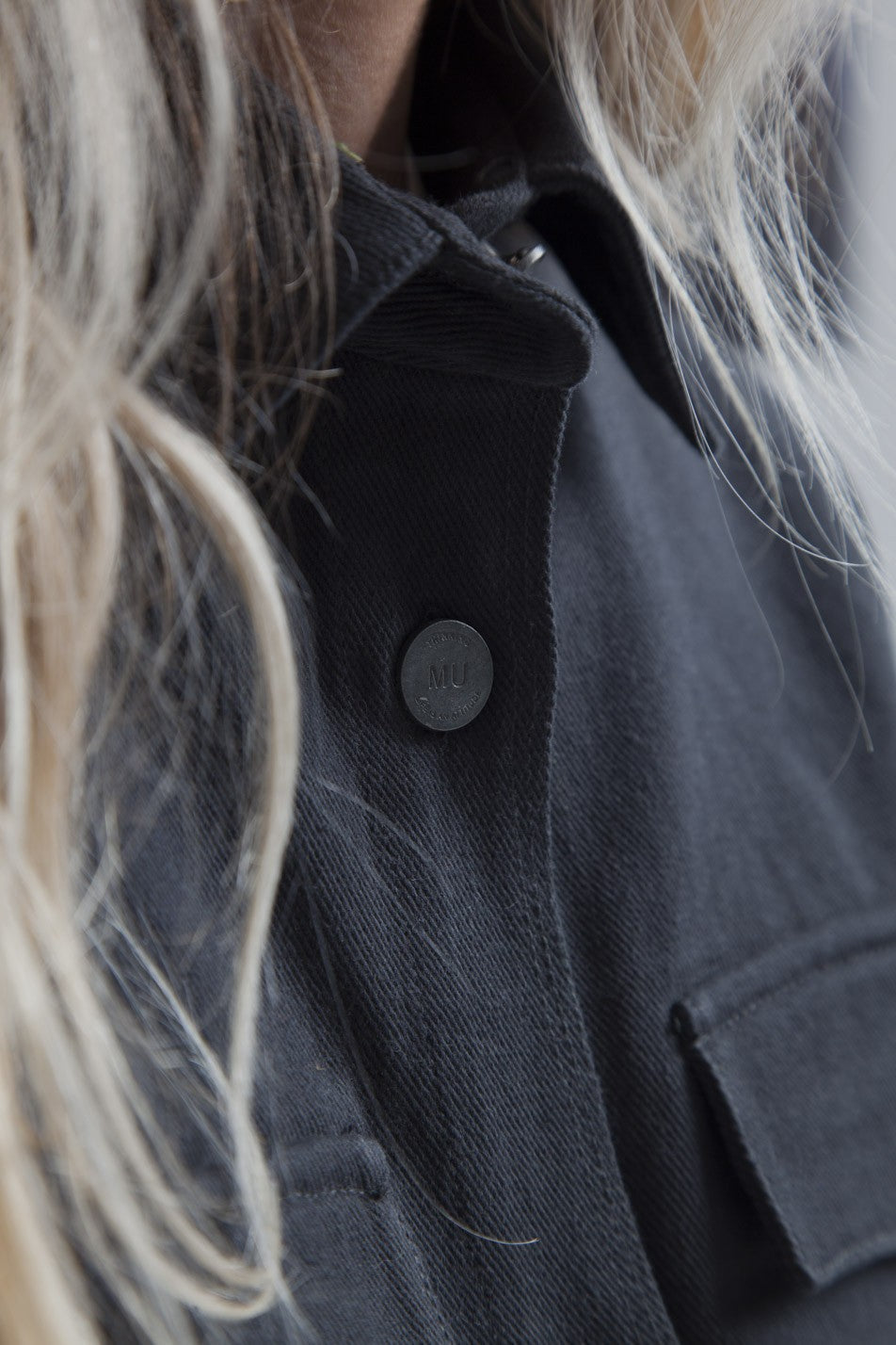 Veste brodée noire en coton bio - Gypsy