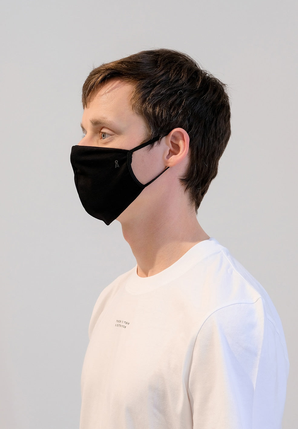 Masque noir en coton bio et polyester recyclé - Redaav AA