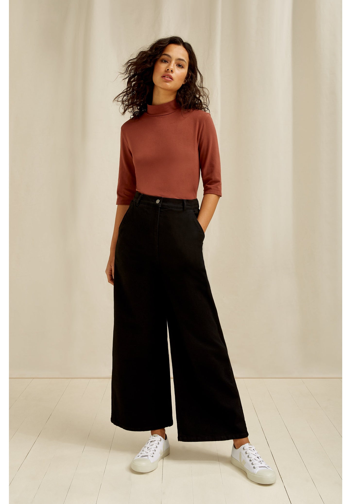 Pantalon ample noir en coton bio - Rochelle