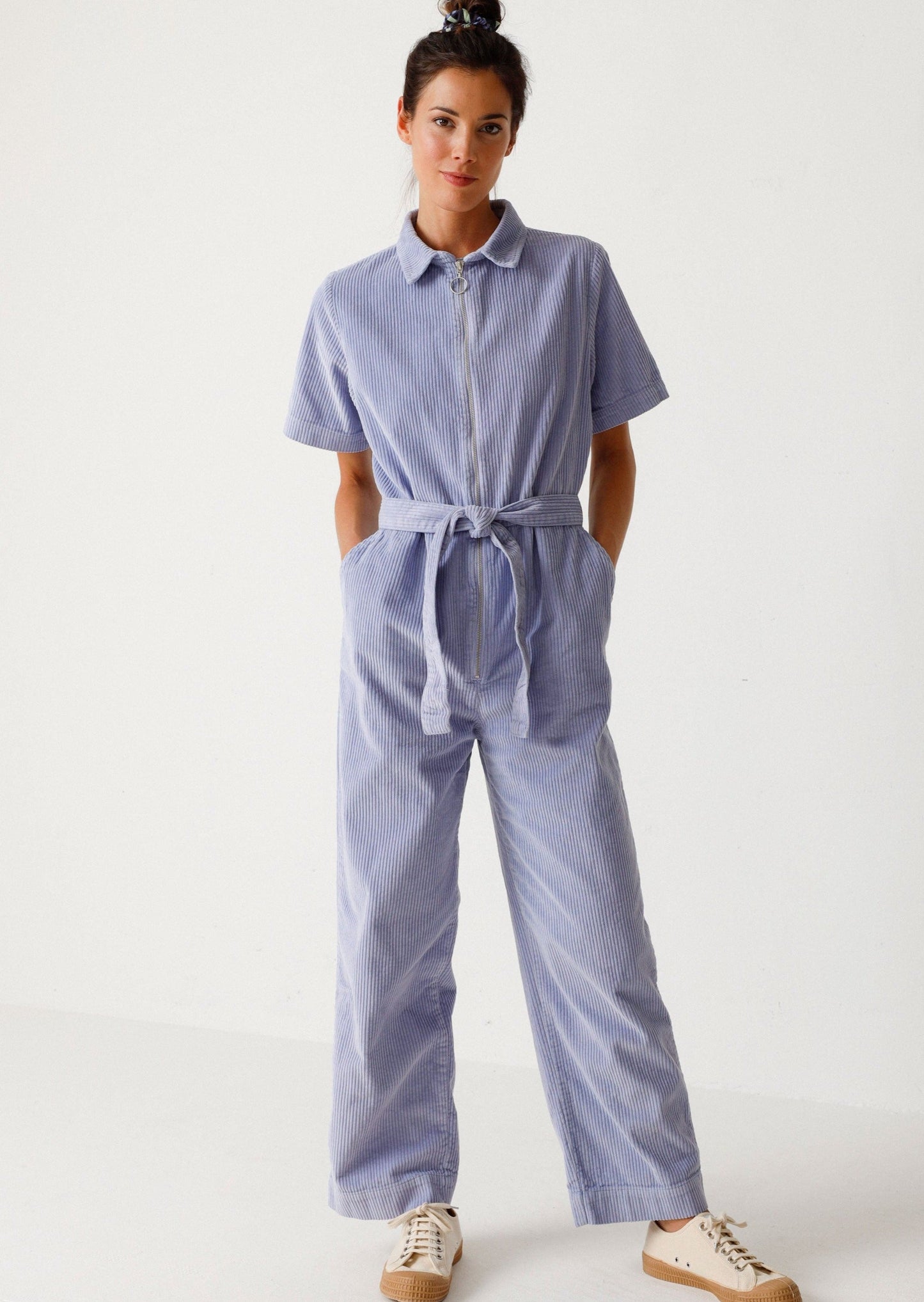 Combinaison en velours côtelé de coton bio | Lilas "igarne jumpsuit violet blue"
