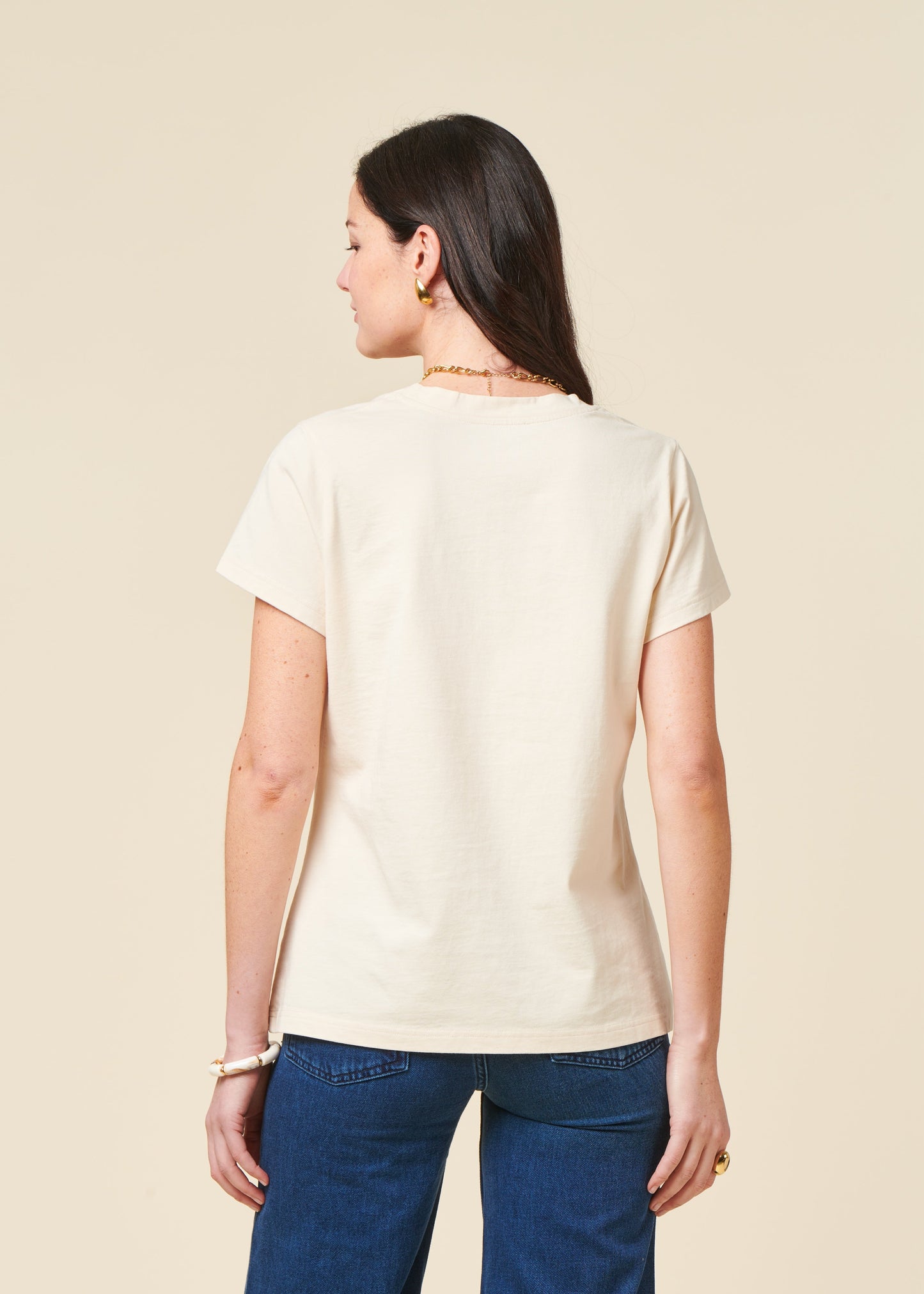 le t-shirt décolleté écru