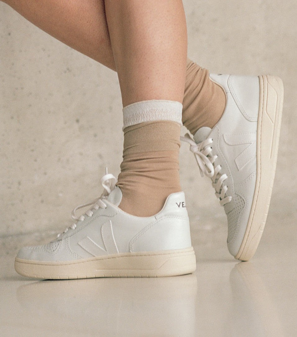 Baskets basses en cuir certifié | blanc "v-10 leather extra white"