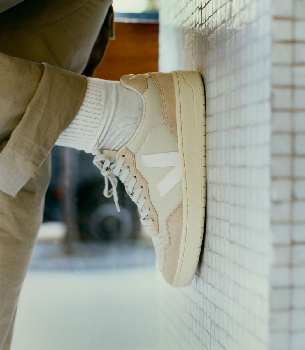 Baskets en suède et cuir certifié | beige et blanc "v-90 o.t. leather pierre white"
