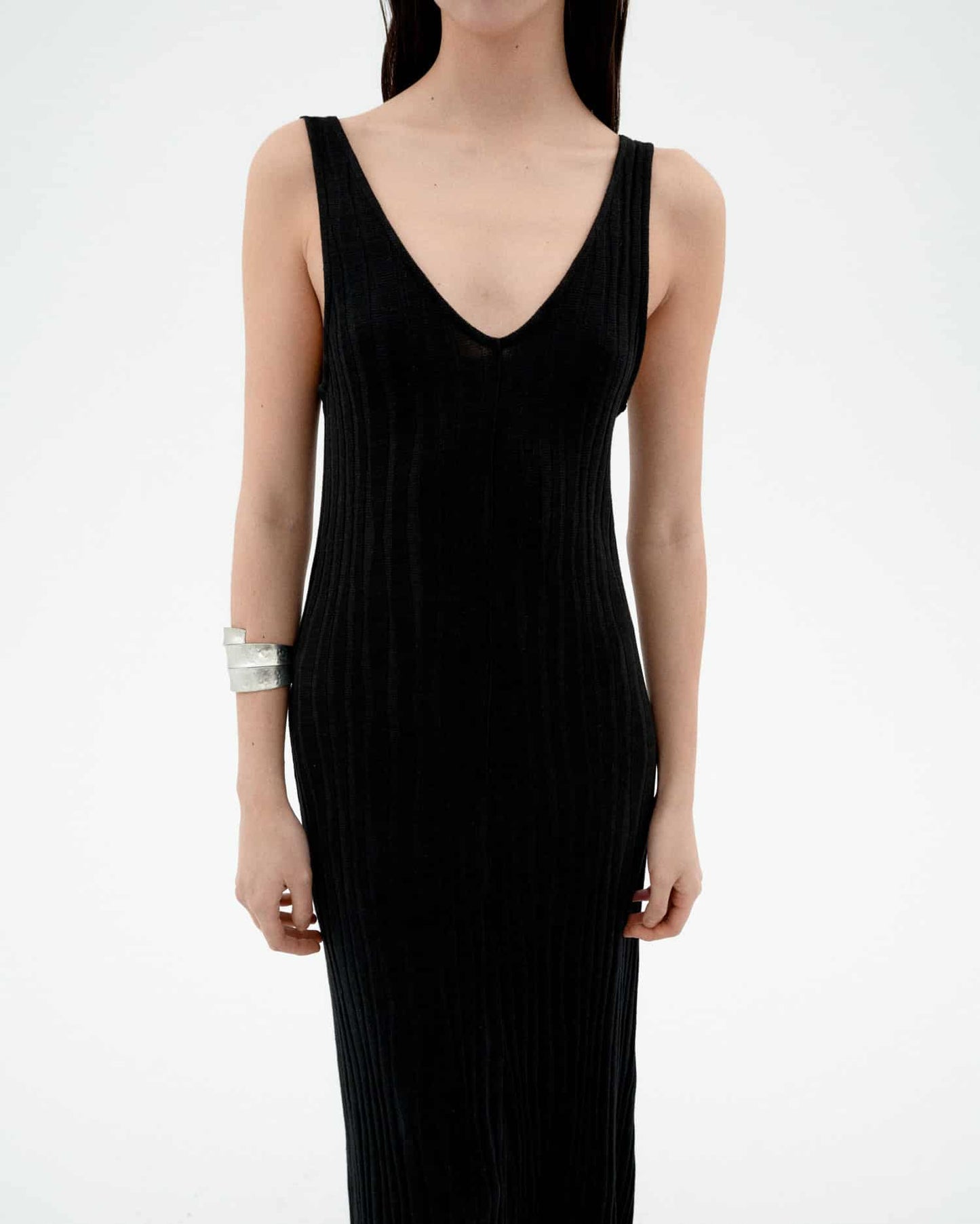 Robe longue en ecovero et coton bio | noir "Black sade kinit dress"