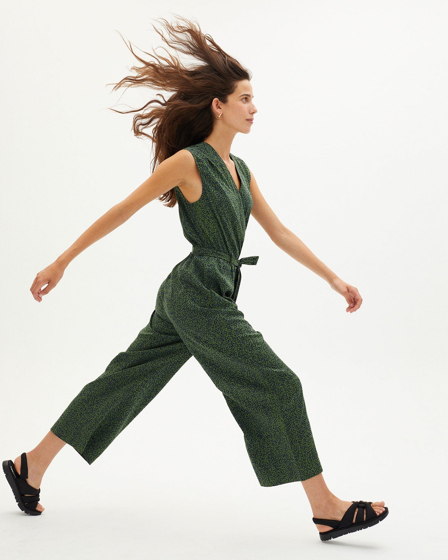Combinaison verte à motifs en coton bio - GREEN CHAMALEON WINONA JUMPSUIT
