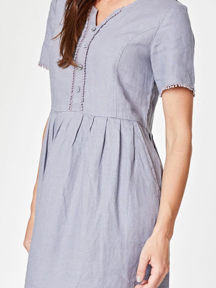 Robe grise à col boutonné en chanvre