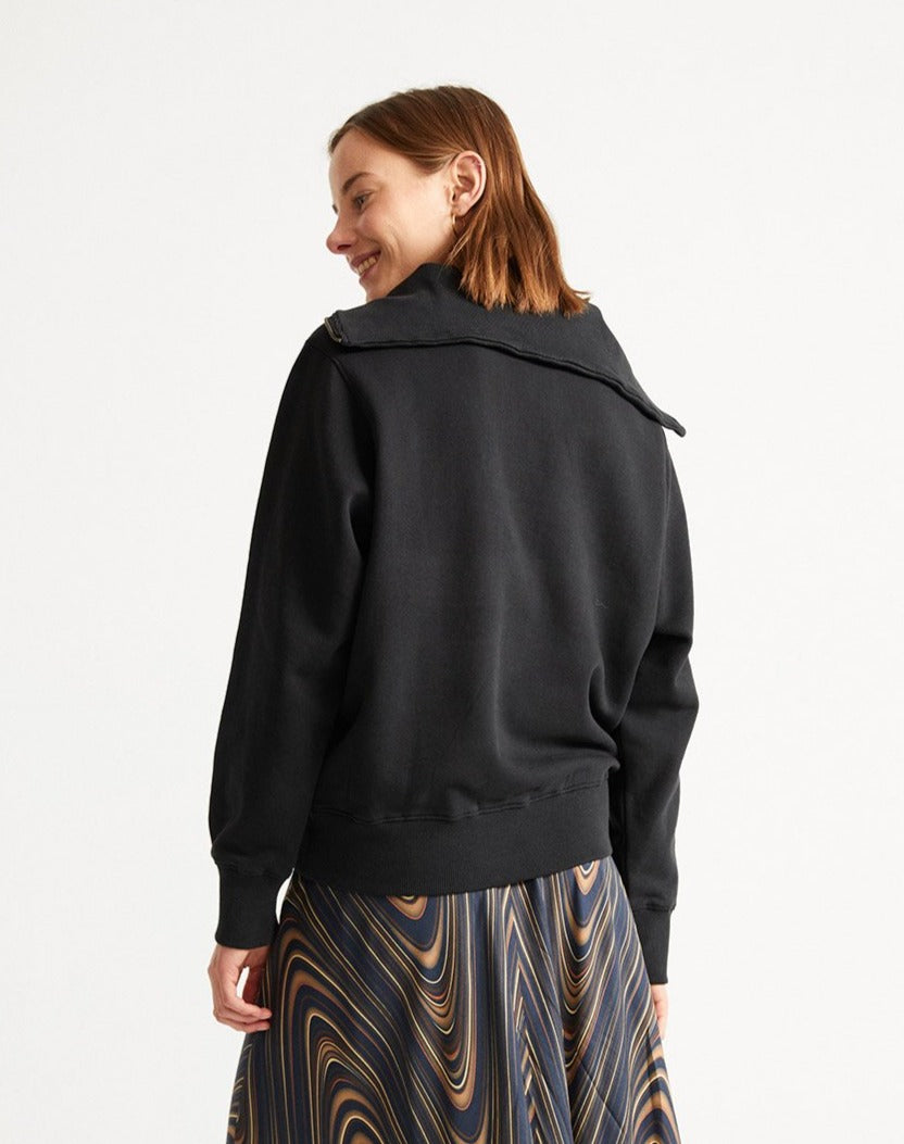 Sweat camionneur col zippé noir en coton biologique - REBECA black