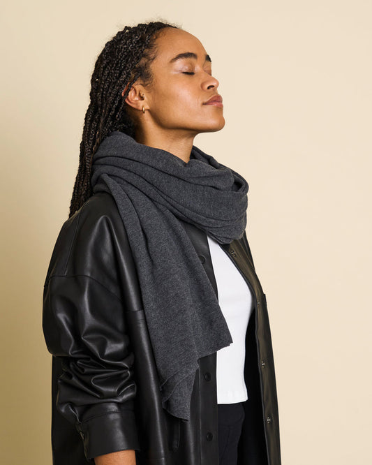 Écharpe en coton recyclé | Gris foncé "ross dark grey"