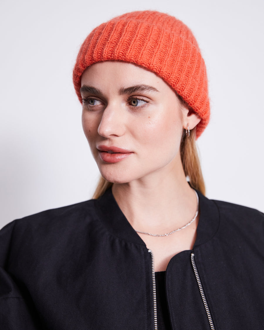 Bonnet en laine et mohair recyclés | Orange "bjon knit beanie bright orange"