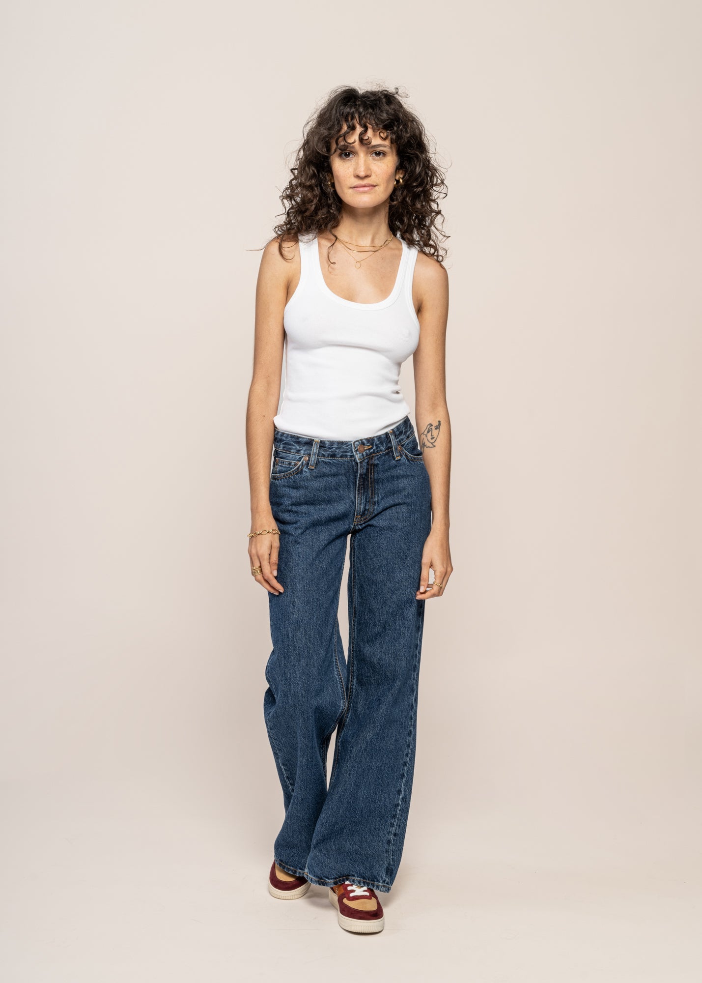 Jean taille basse evasé en coton bio | bleu "wide heidi evening jazz"