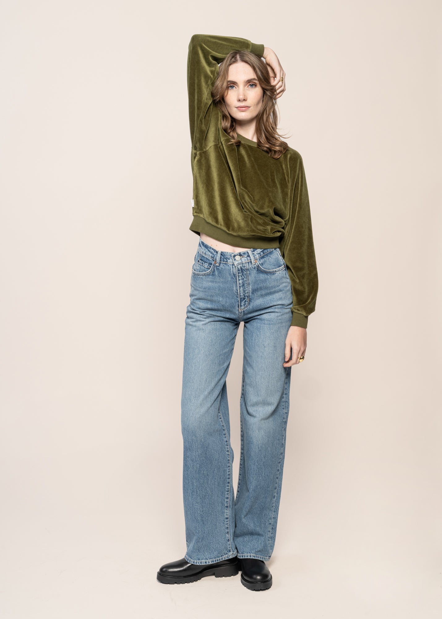Jean ample en coton bio et matière recyclée | bleu "enijaa light cerulean"