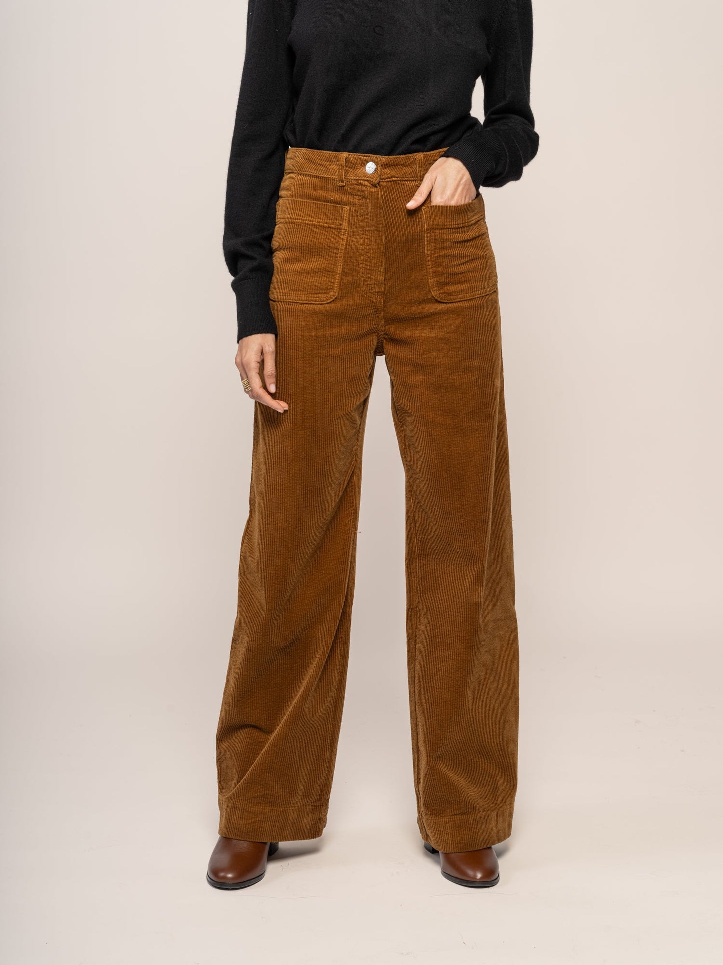 Pantalon droit velours en coton bio | camel "jane"
