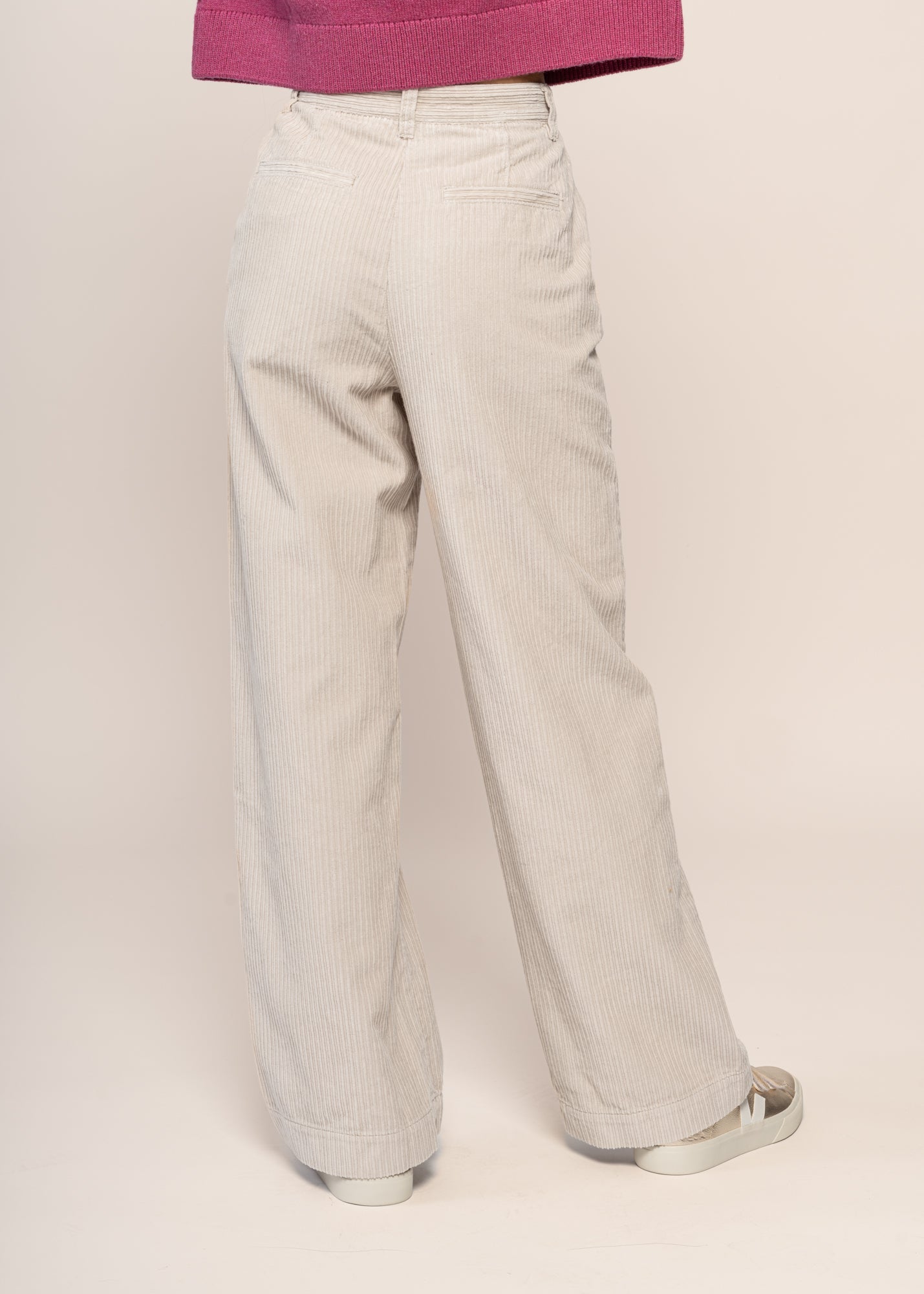 Pantalon ample velours en coton bio | beige "posey wide high-rise irregular corduroy pant light feather gray"