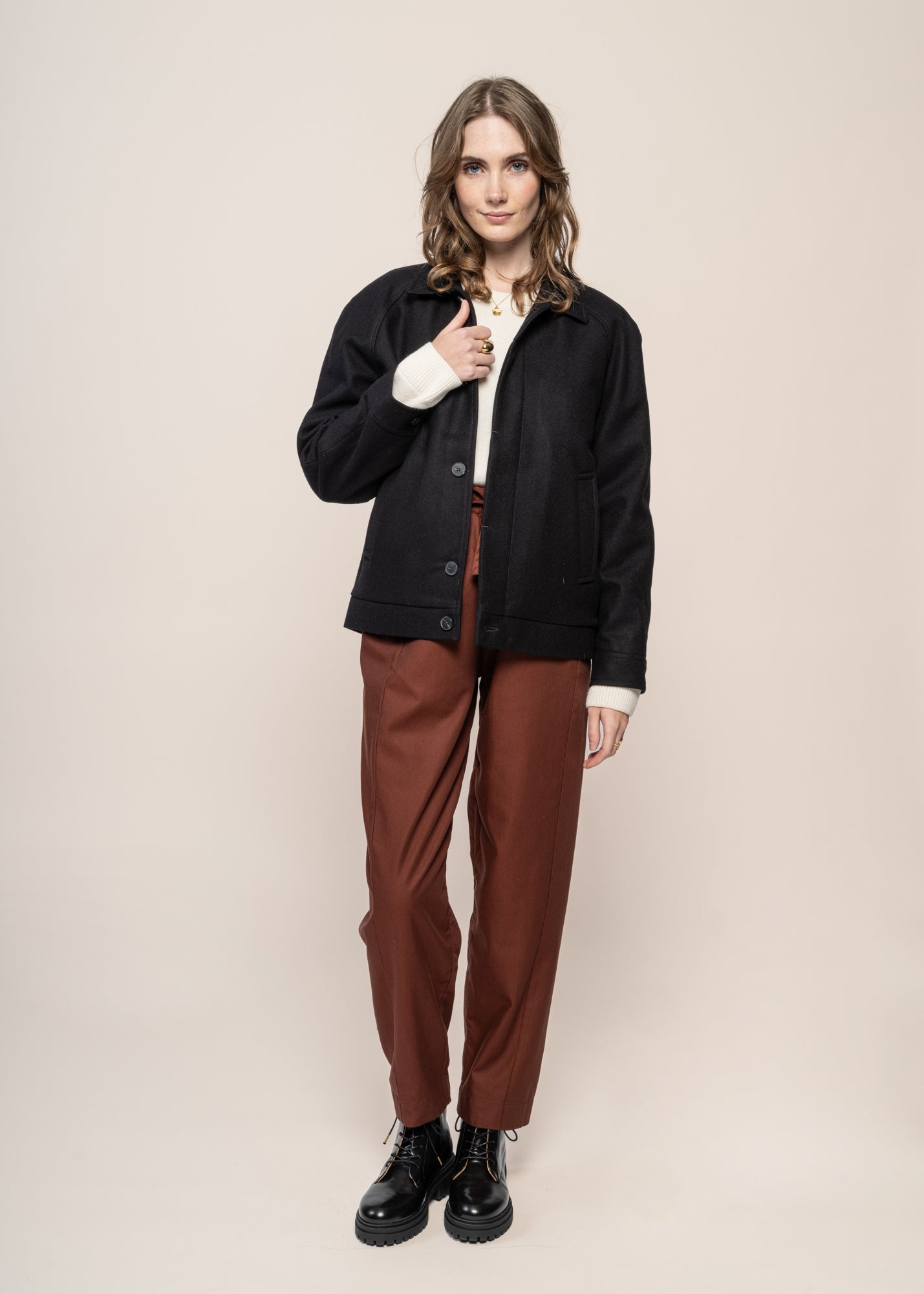 Veste en laine et cachemire recyclés | bleu "tacoma midnight blue"