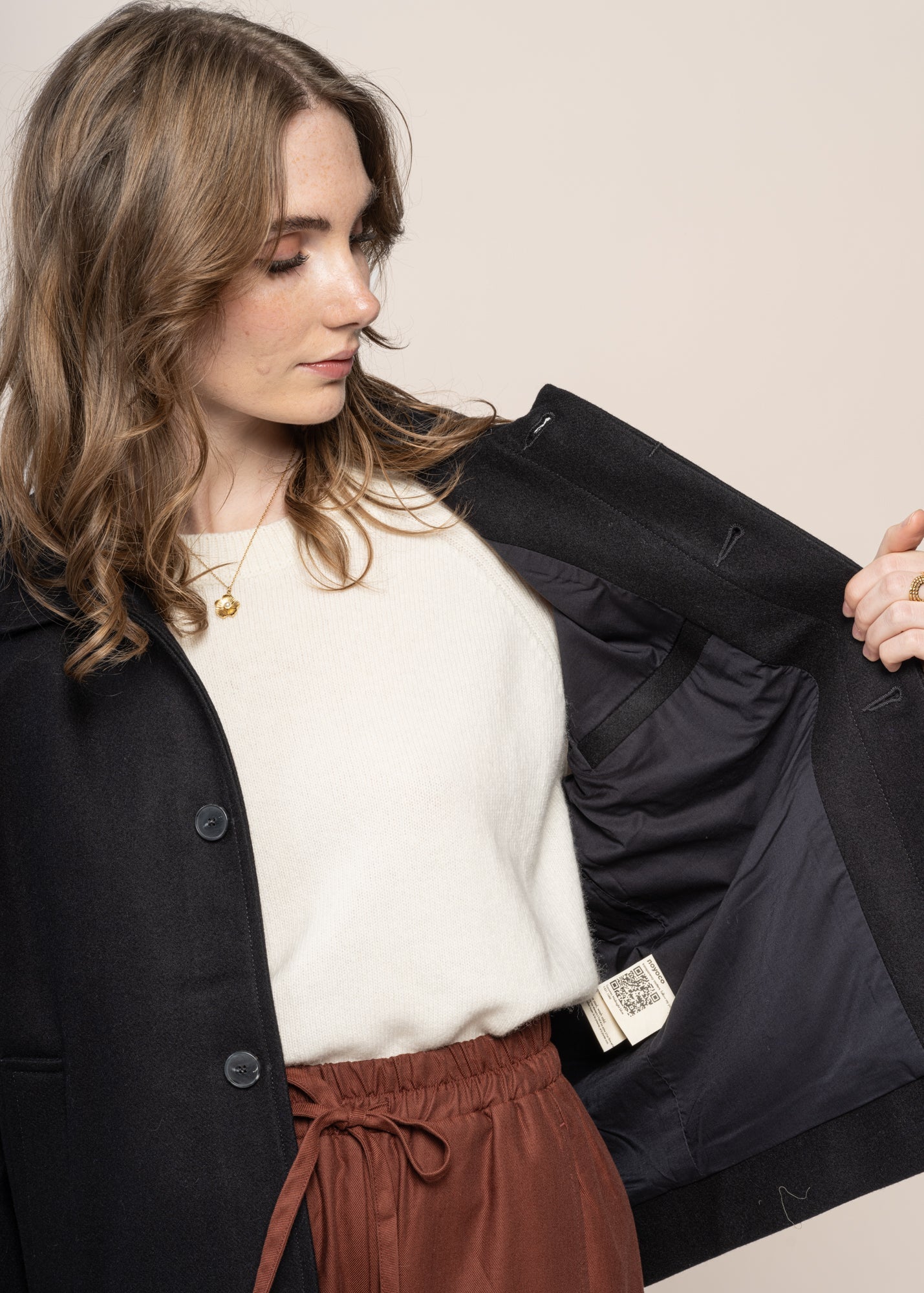 Veste en laine et cachemire recyclés | bleu "tacoma midnight blue"