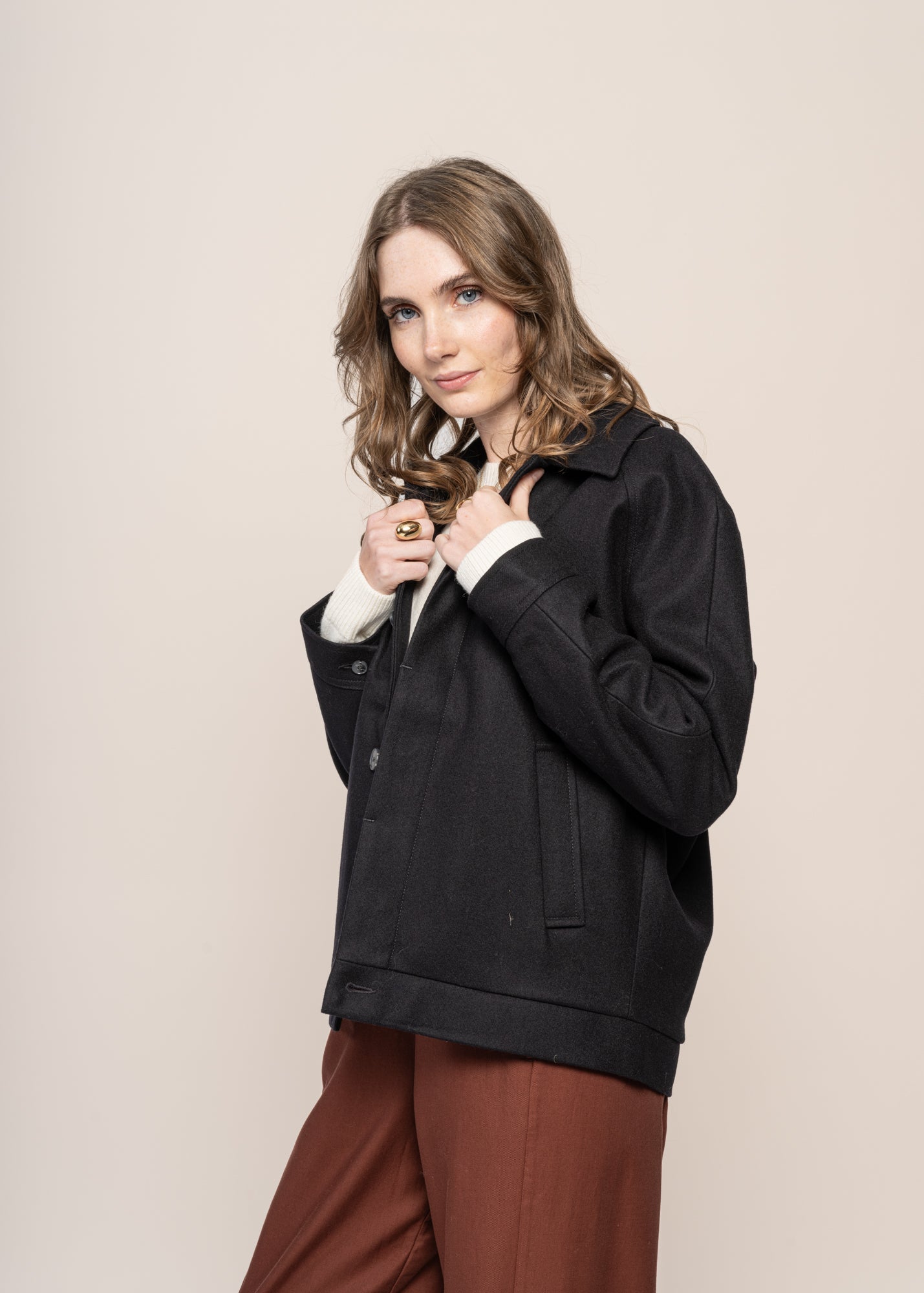 Veste en laine et cachemire recyclés | bleu "tacoma midnight blue"
