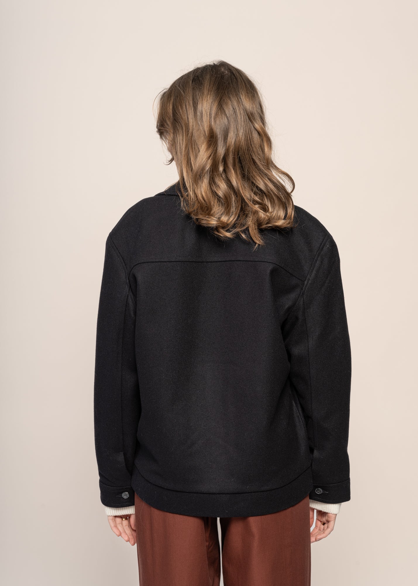 Veste en laine et cachemire recyclés | bleu "tacoma midnight blue"