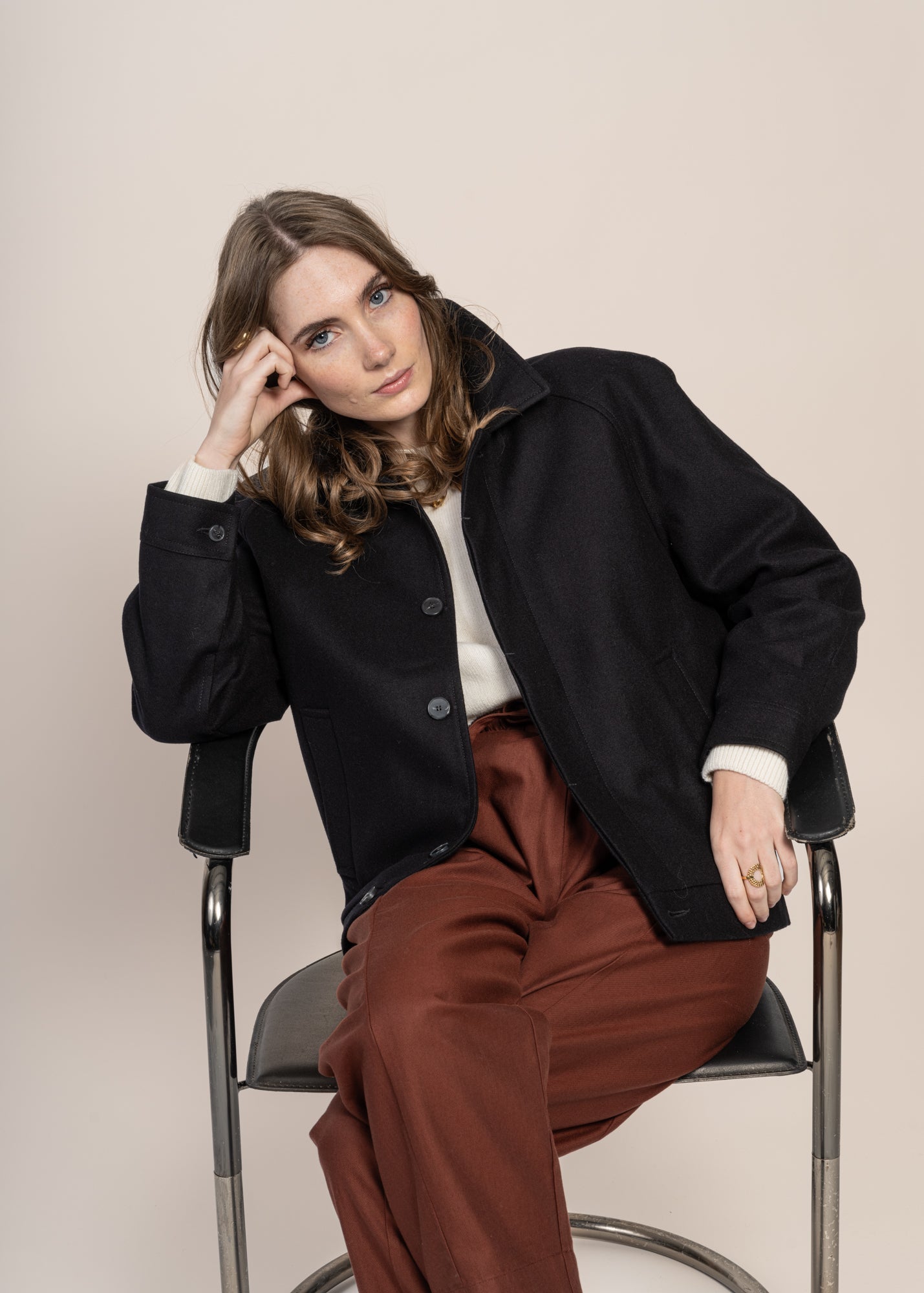 Veste en laine et cachemire recyclés | bleu "tacoma midnight blue"