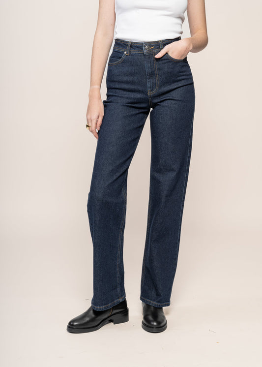 Jean large foncé en coton bio et recyclé - clean denim theresa pants medium wash