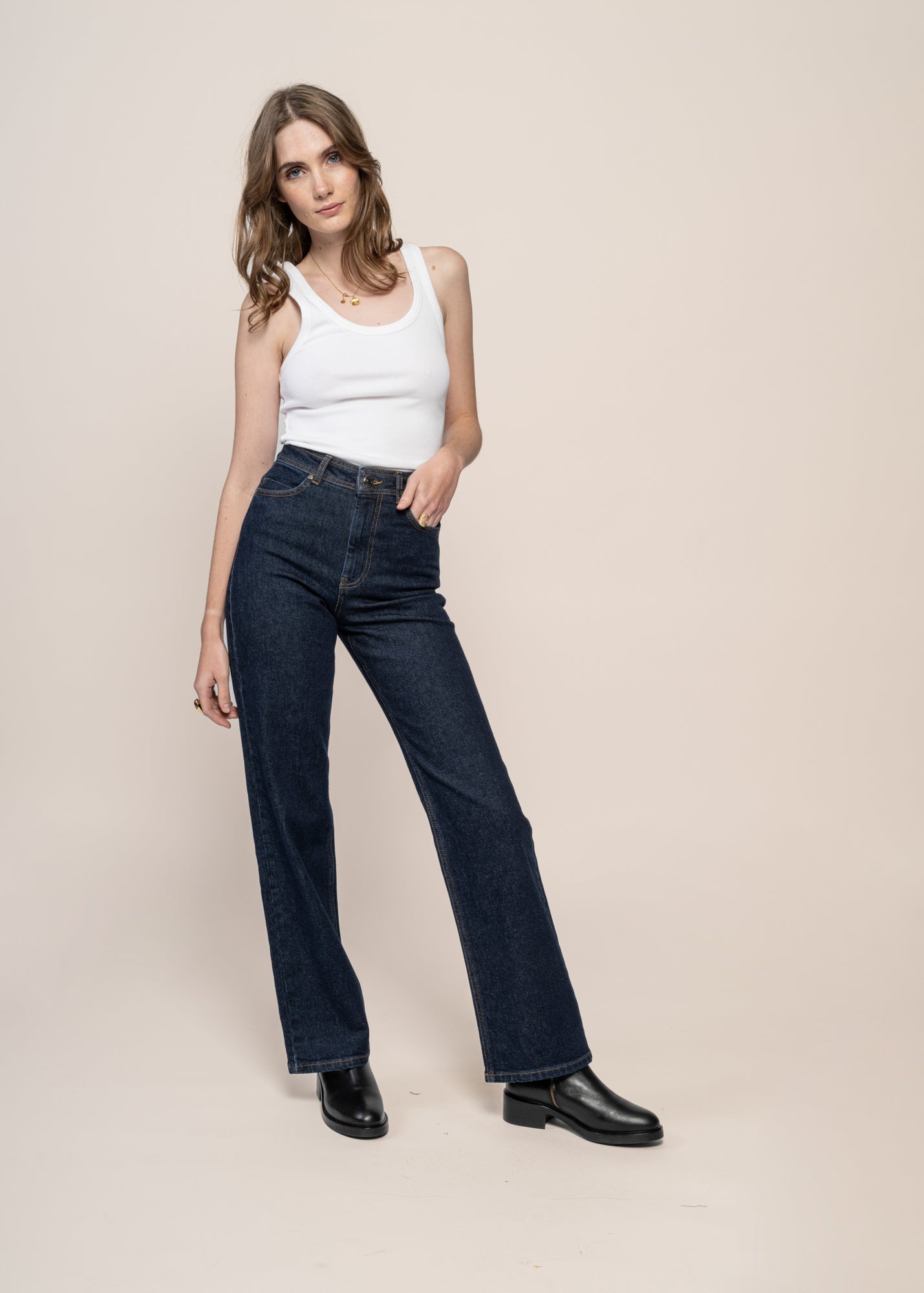 Jean large foncé en coton bio et recyclé - clean denim theresa pants medium wash