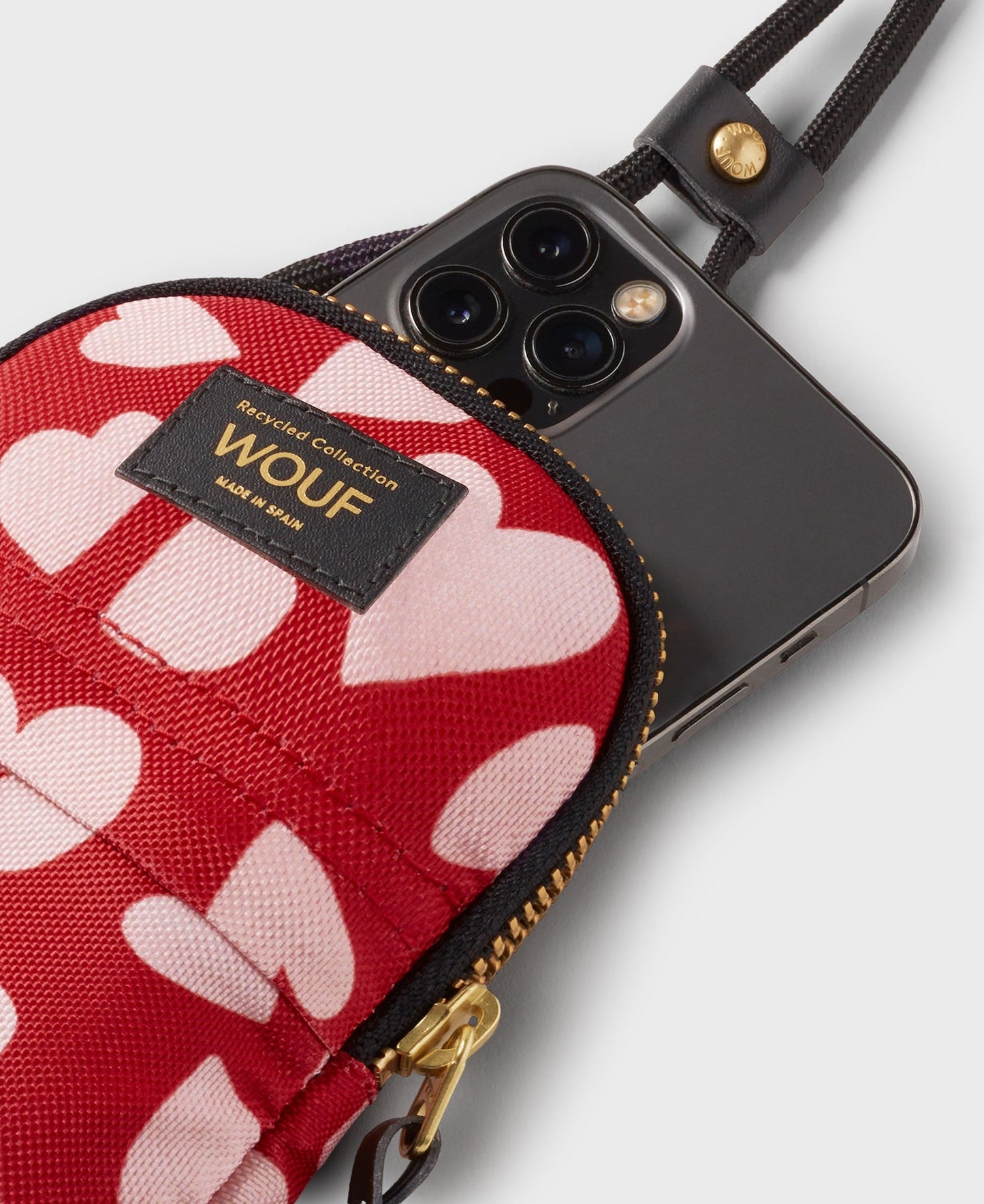 Pochette téléphone coeurs en matière recyclée | rose "amore phone bag coeurs"