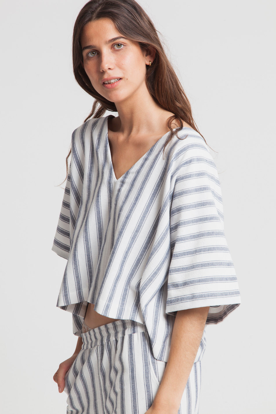 Blouse rayée bleue et blanche en matières recyclées - Anouk