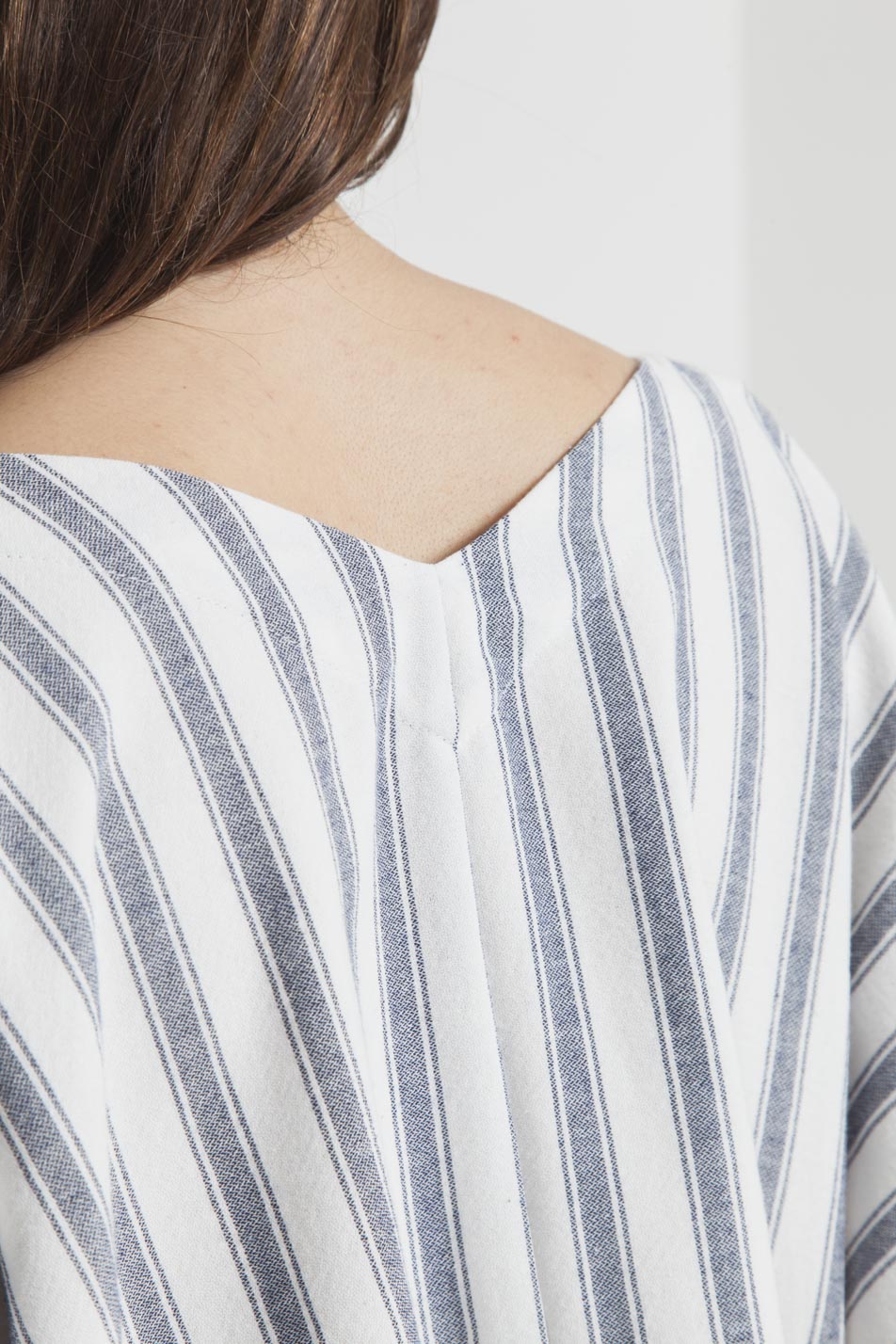 Blouse rayée bleue et blanche en matières recyclées - Anouk