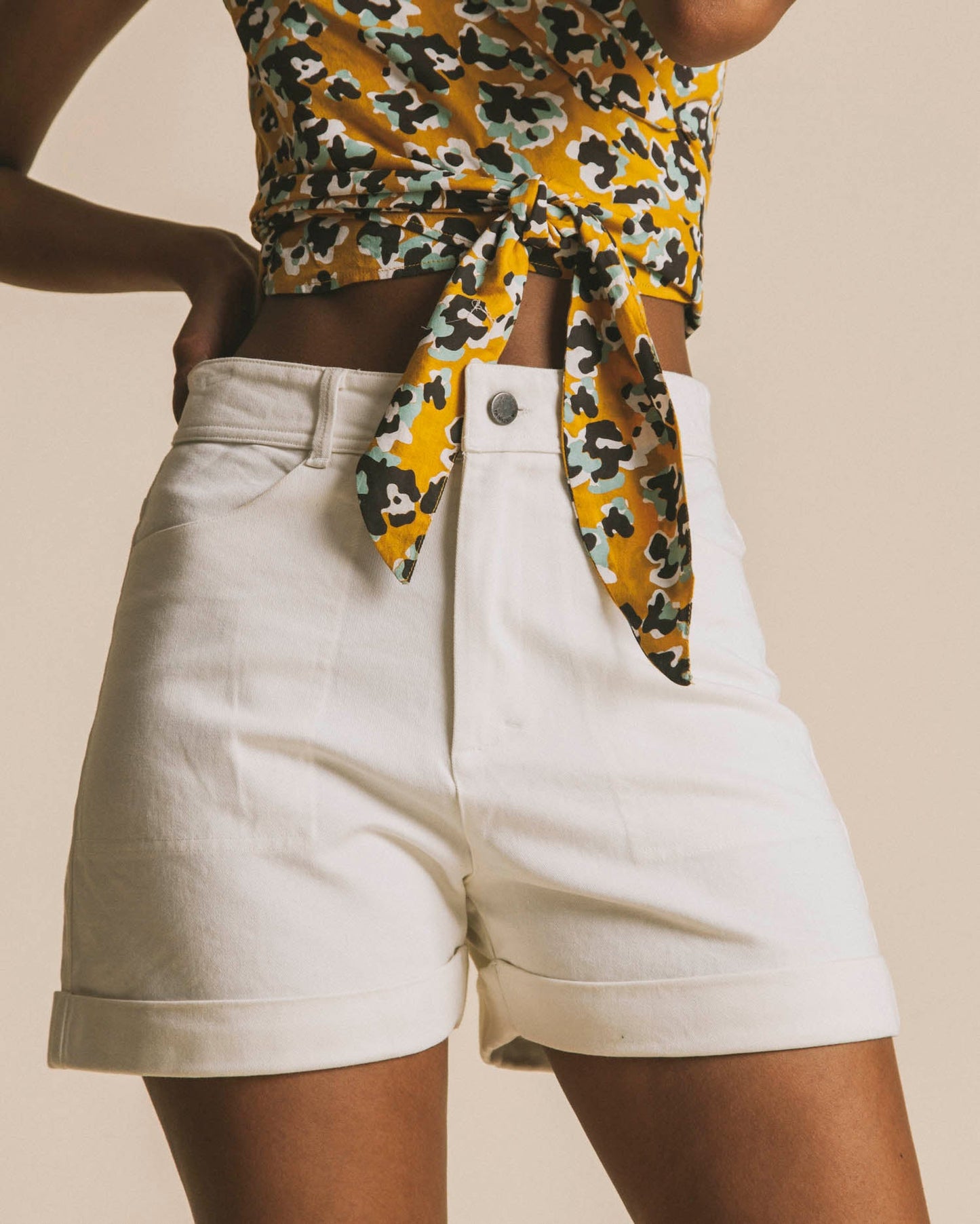 Short taille haute blanc en coton bio - Logome