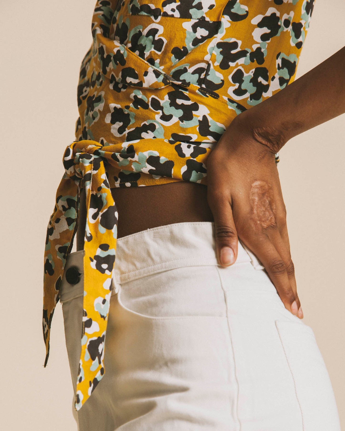 Short taille haute blanc en coton bio - Logome