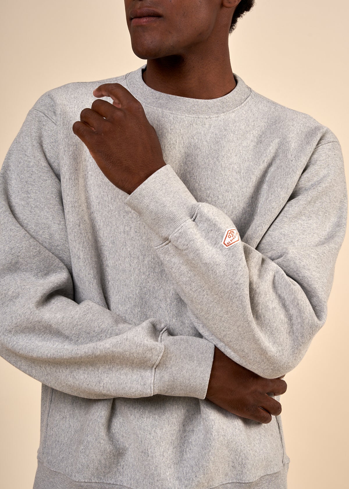 Sweat en coton bio et matière recyclée | gris "hasse crew neck greymelange"