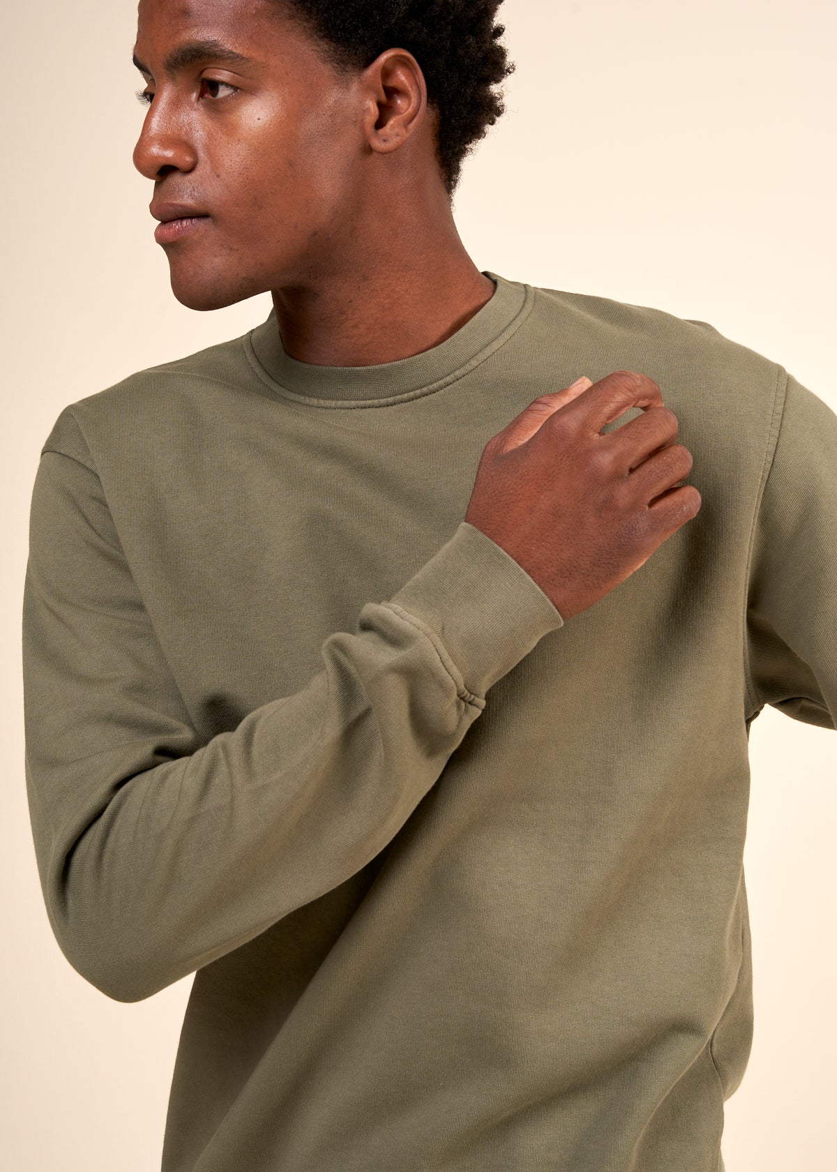 Sweat en coton bio | vert "dusty olive"