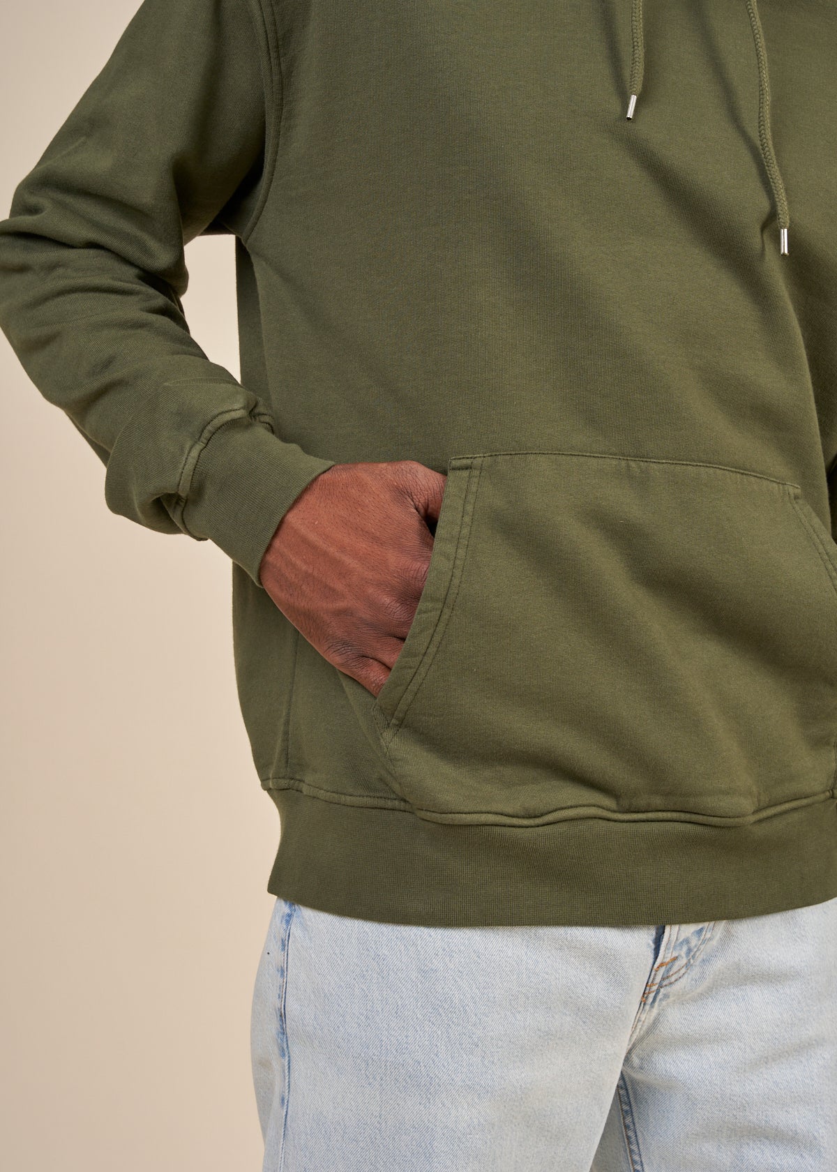 Sweat à capuche en coton bio | vert "classic organic hood seaweed green"