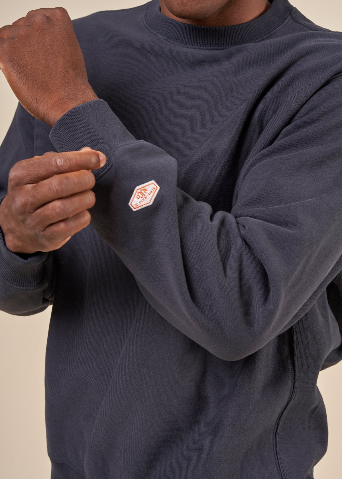 Sweat en coton bio et matière recyclée | marine "hasse crew neck navy"