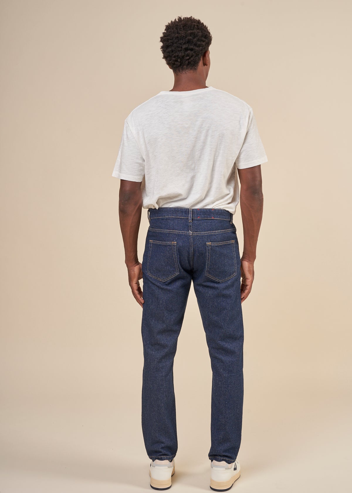 Jean droit en coton recyclé | Bleu "chuck regular straight denim classic indigo"