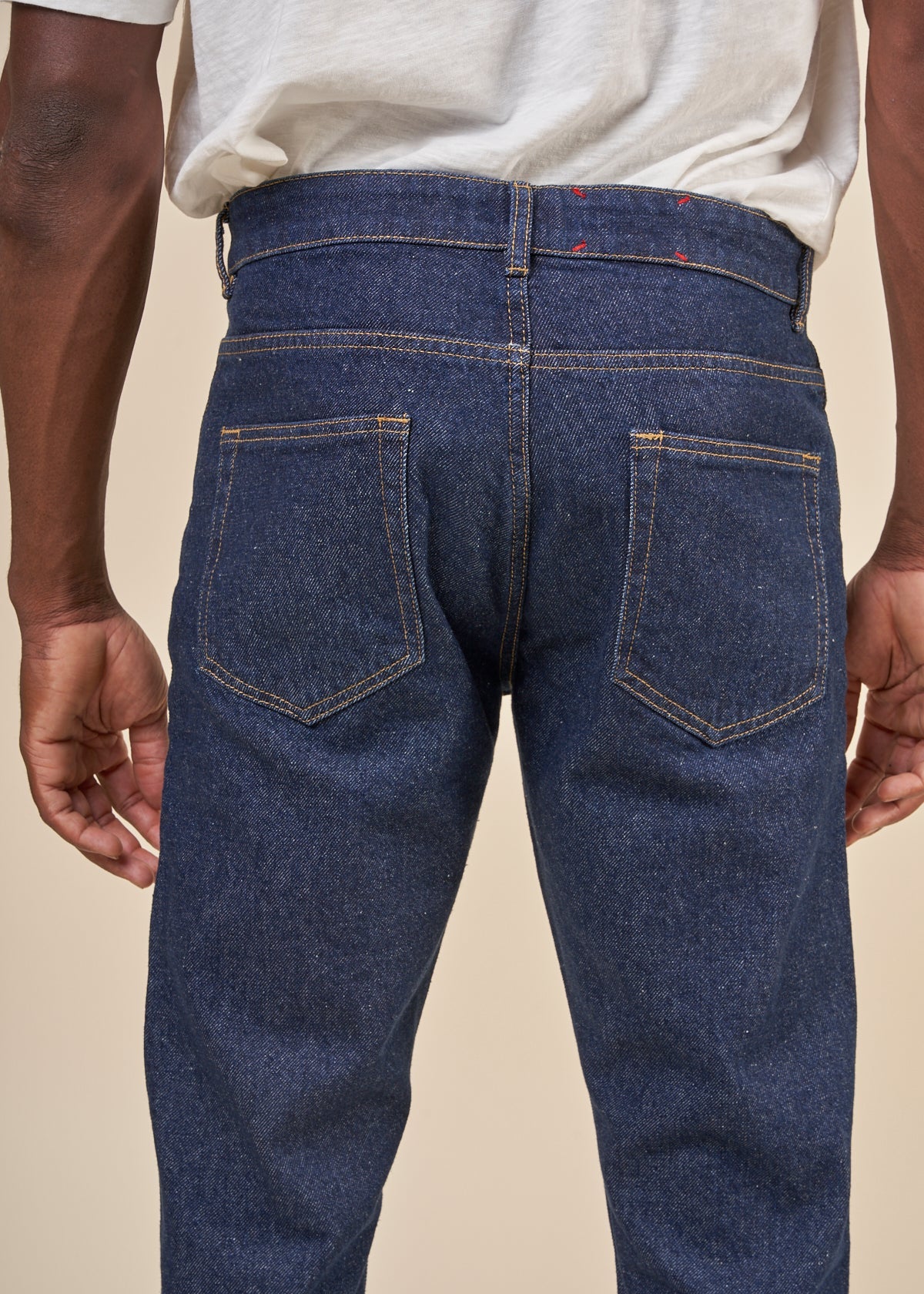 Jean droit en coton recyclé | Bleu "chuck regular straight denim classic indigo"