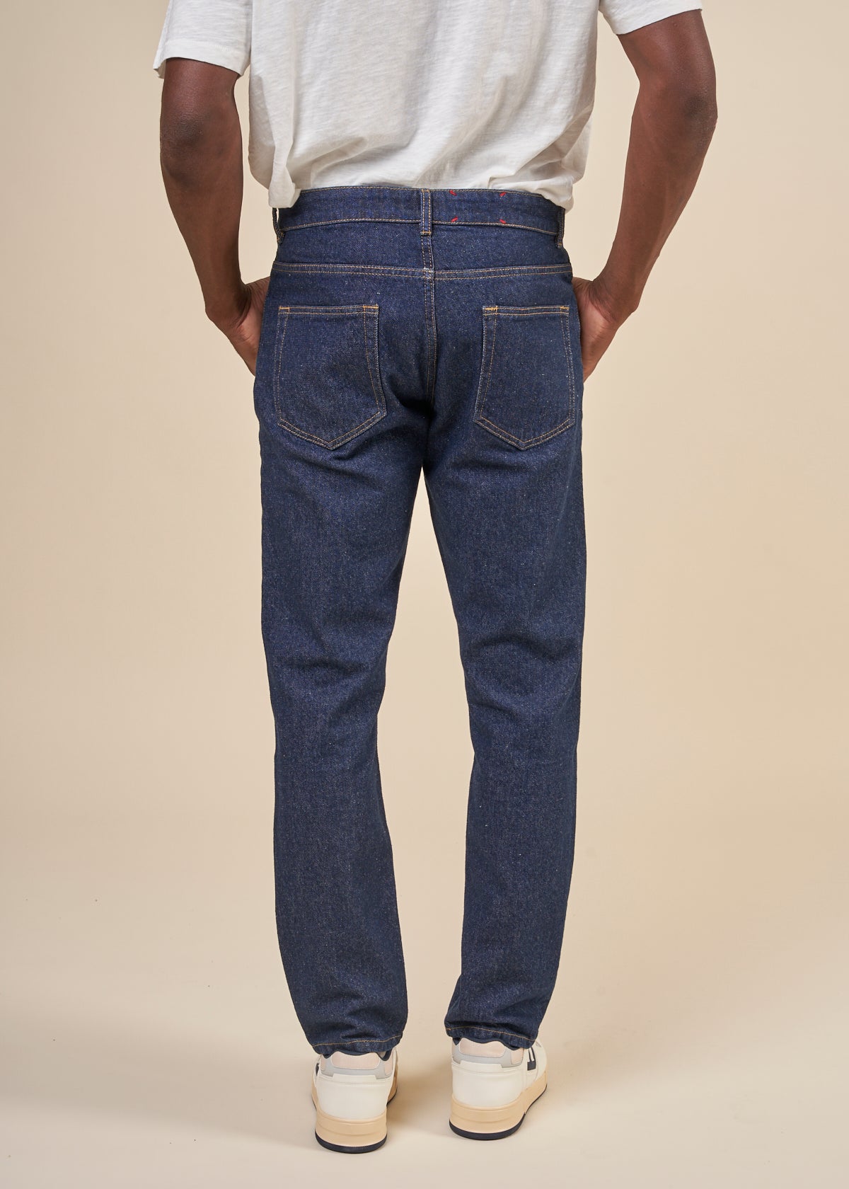 Jean droit en coton recyclé | Bleu "chuck regular straight denim classic indigo"