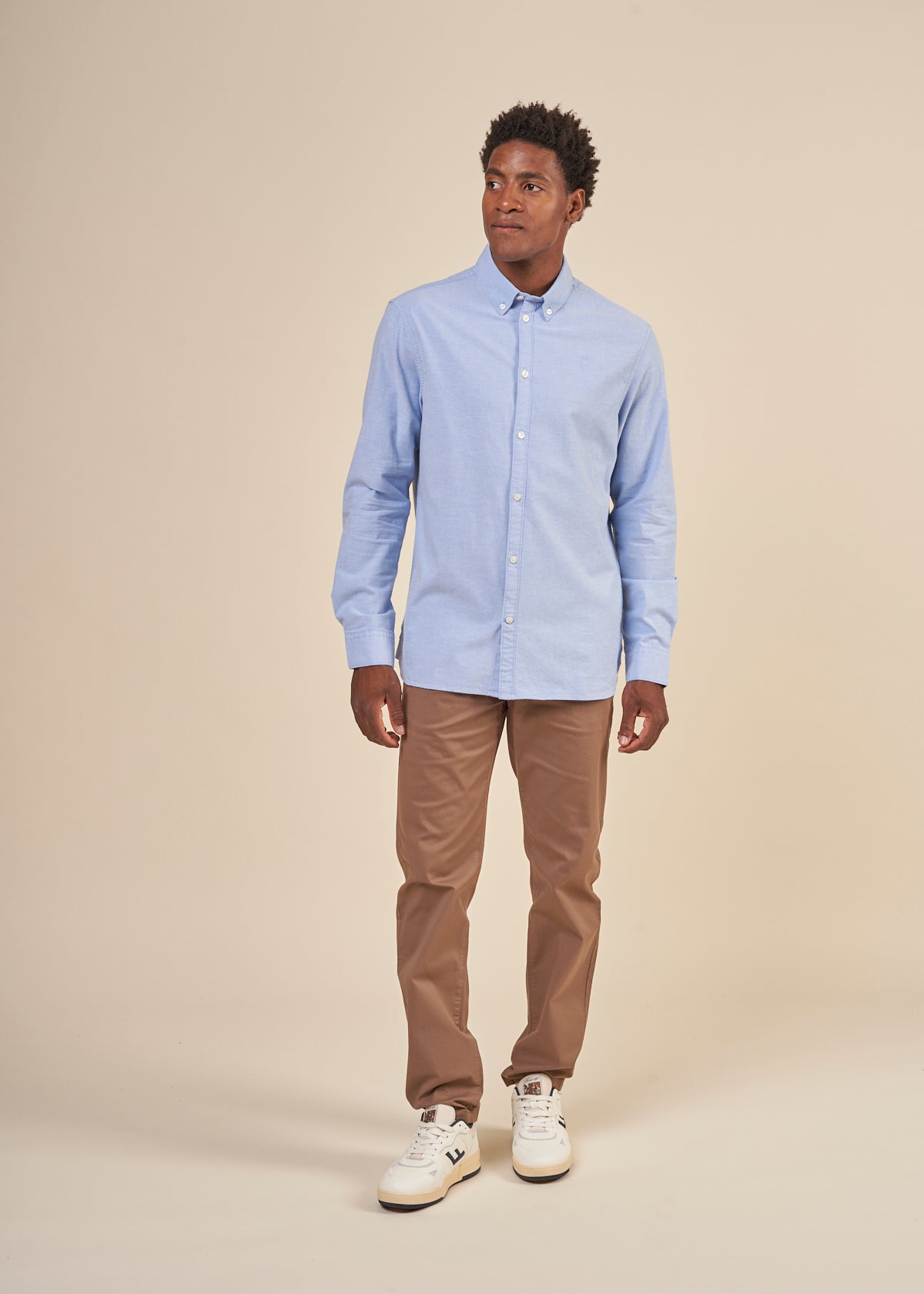 Chemise avec logo en coton bio | Bleu clair "costom tailored oxford shirt lapis blue"