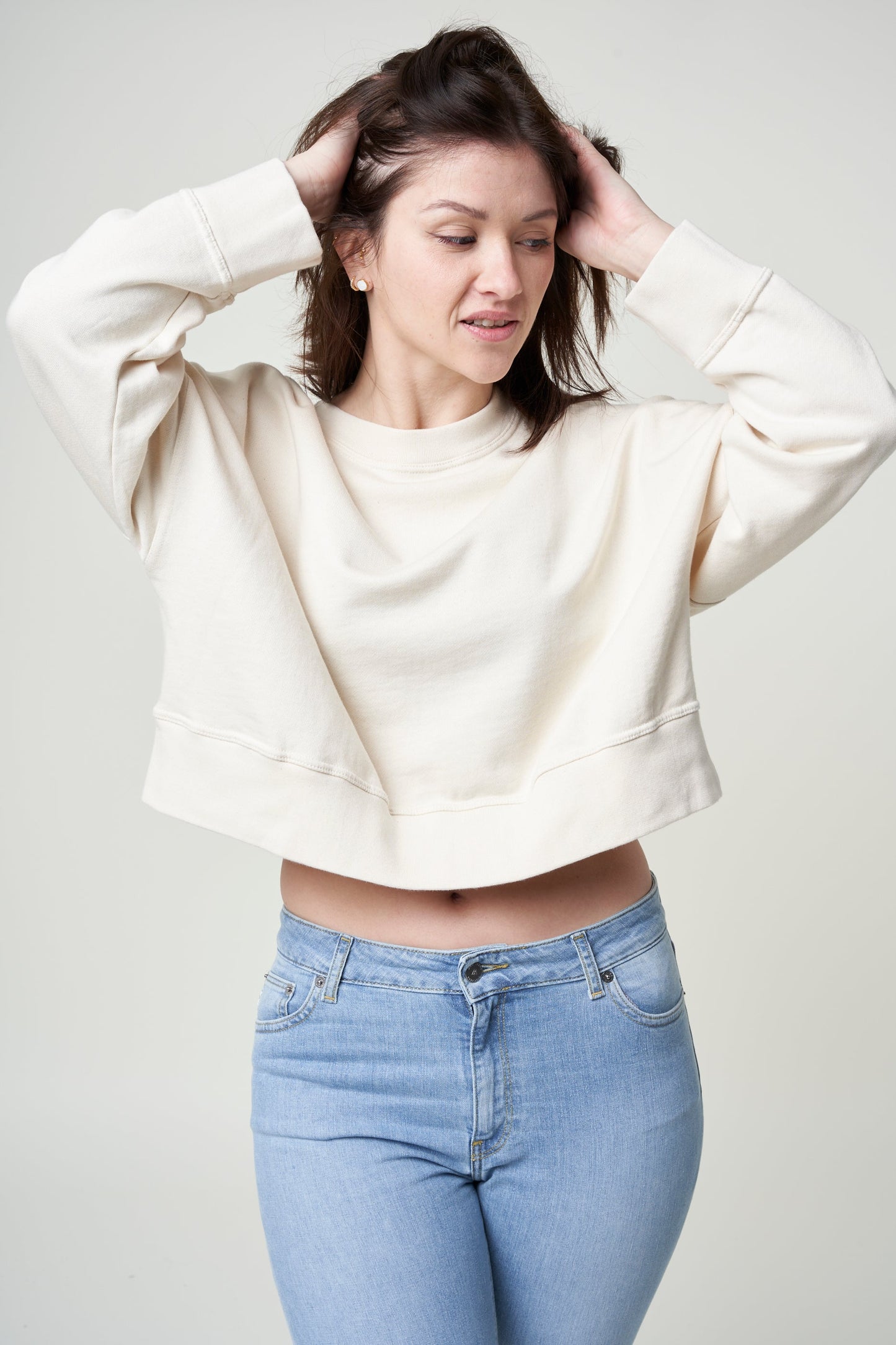 Sweat oversize écru en coton bio - mira non-dyed