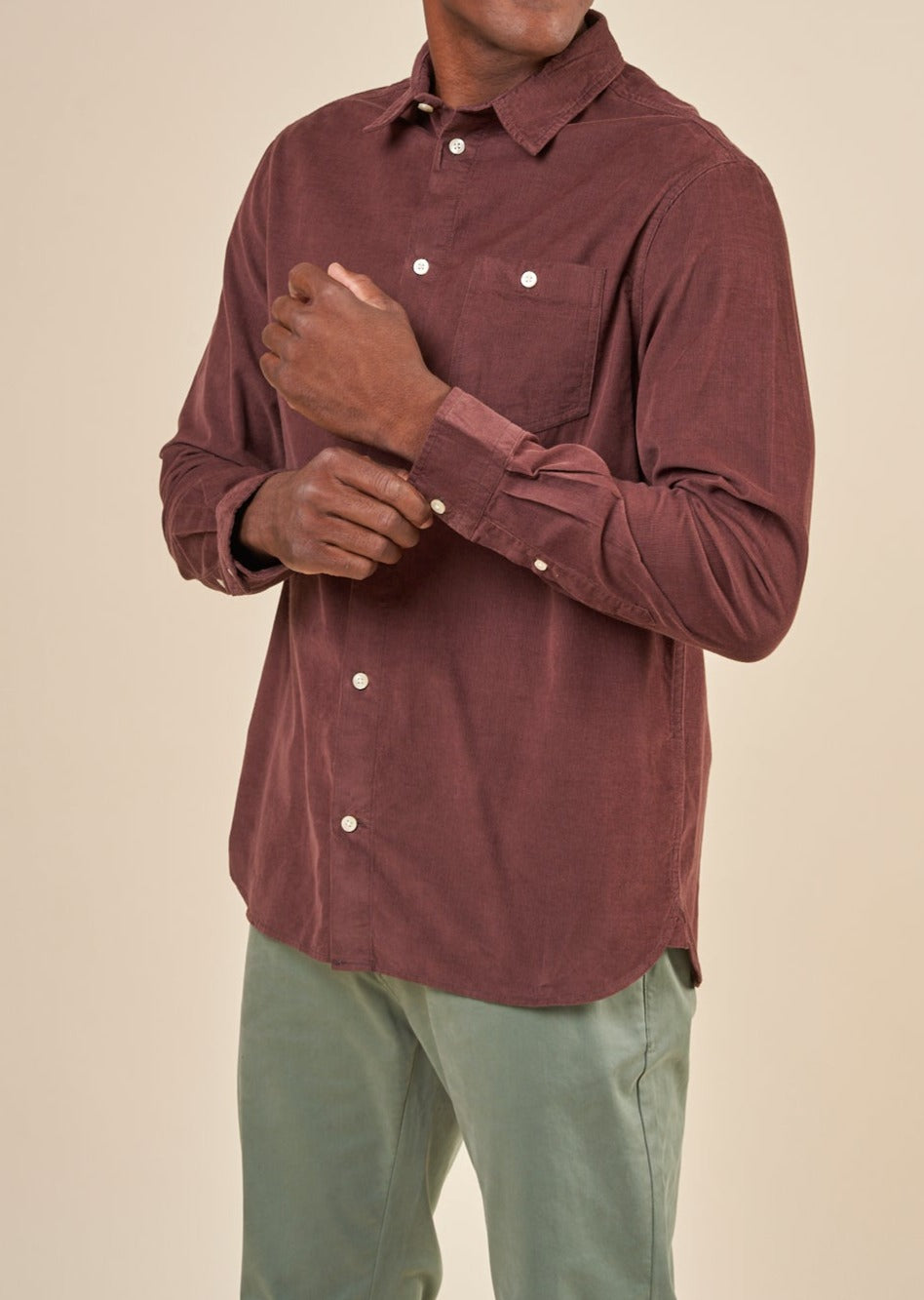 Chemise velours fin en coton bio | acajou "corduroy shirt deep mahogany"