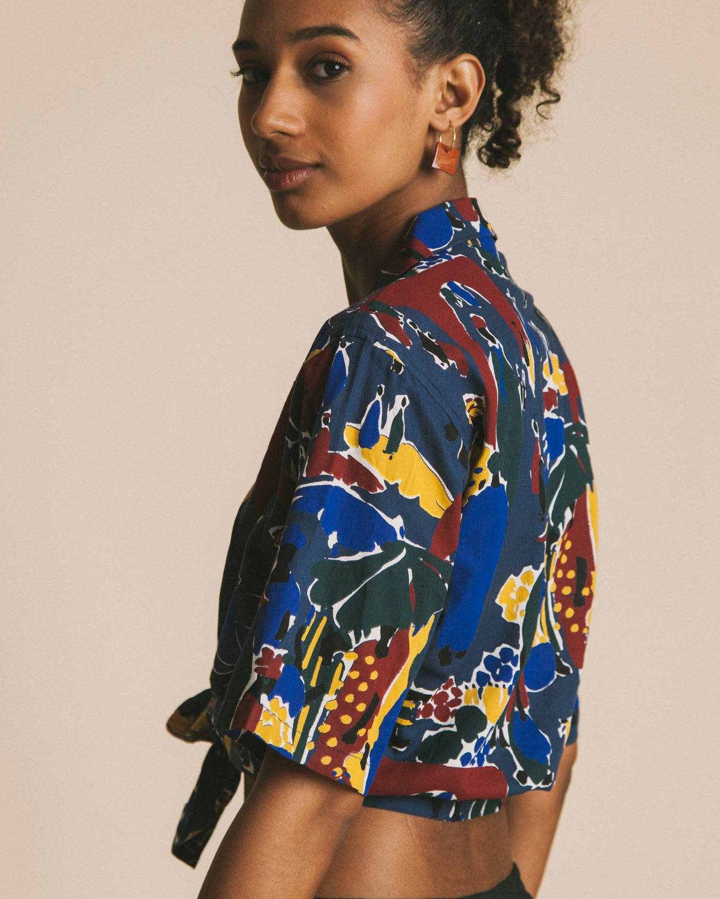 Blouse crop imprimé multicolore en coton bio - Market lomami