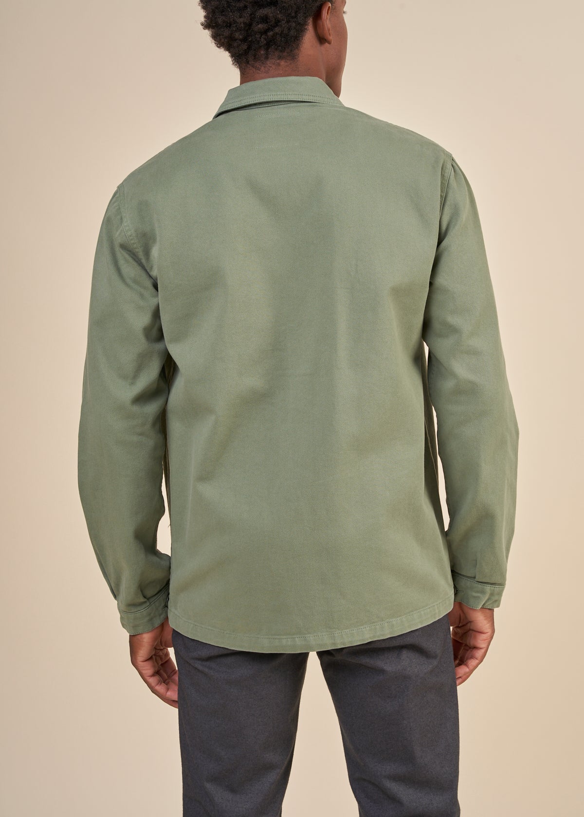 Veste worker en coton bio | vert "sergi spinach"